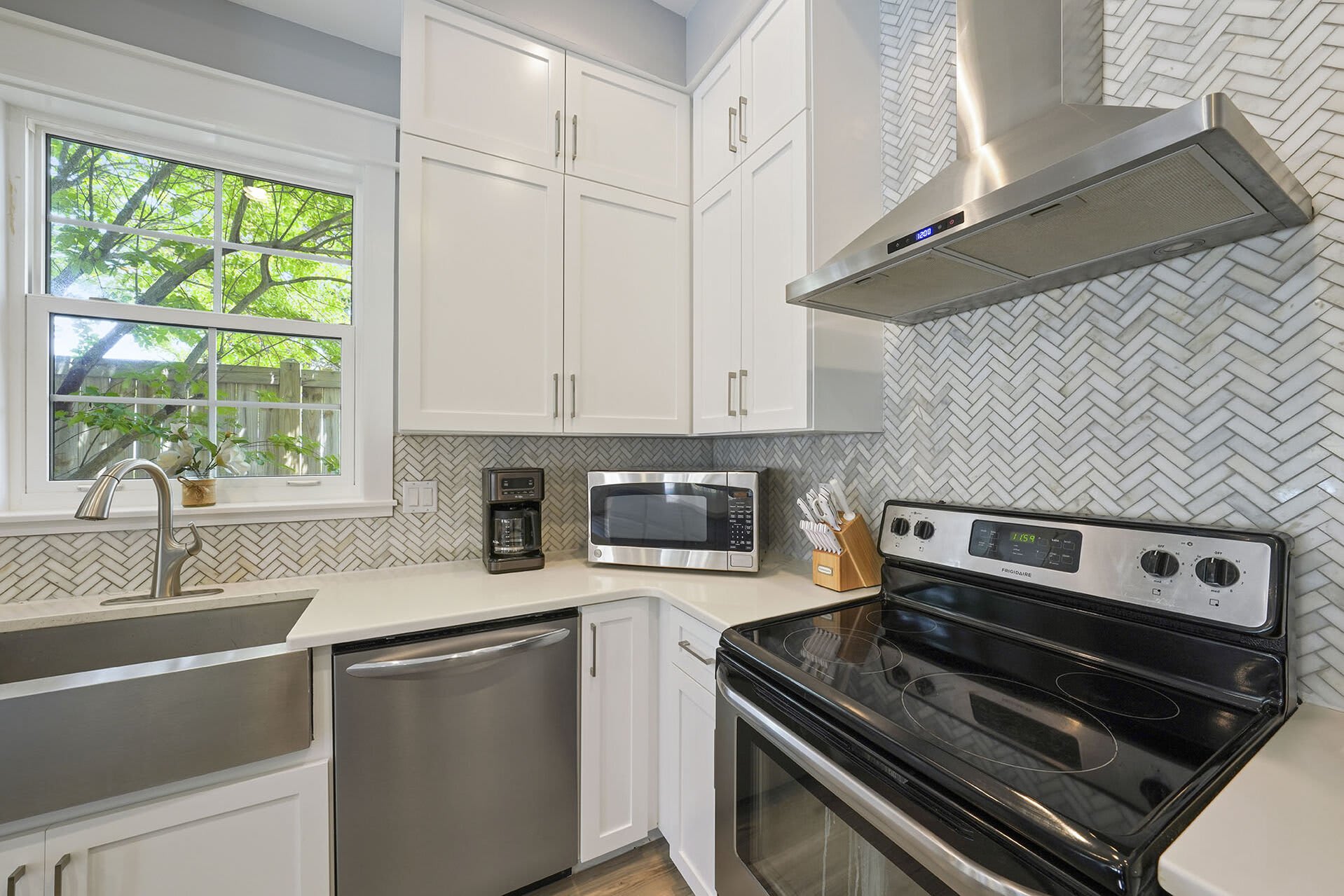 Casa Blanca - Pet-Friendly Vacation Rental House with Golf Cart and Private Pool Near Beach in Miramar Beach, Florida - Five Star Properties Destin/30A