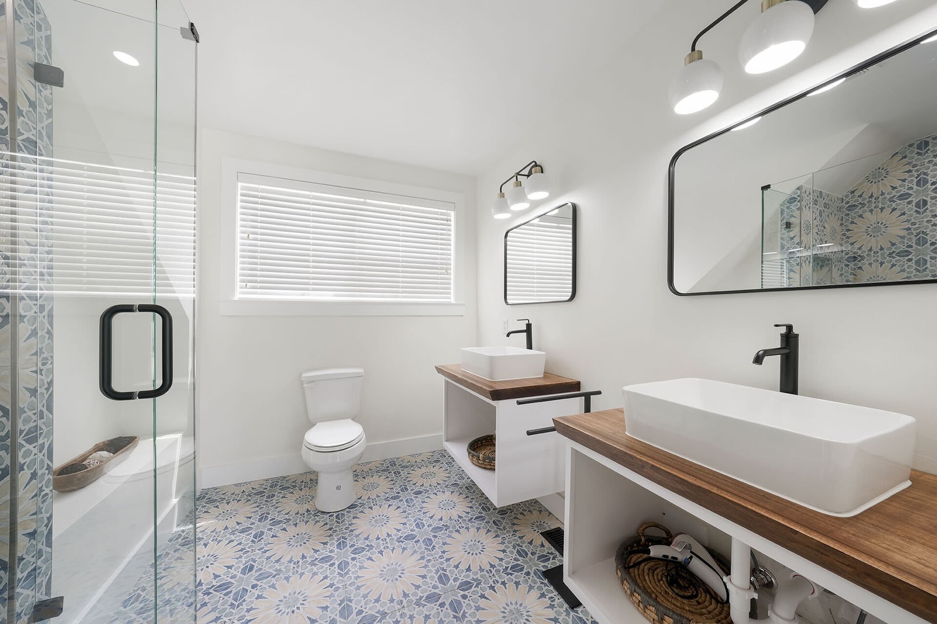 The Flying Dutchman - Near Beach Vacation Rental House with Private Pool and Rooftop Deck in Crystal Beach, Florida - Five Star Properties Destin/30A