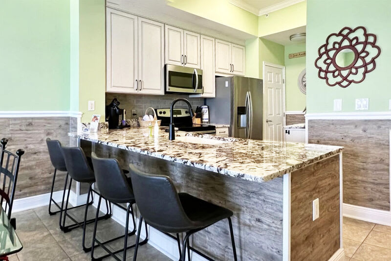 Dining Area - Waters Edge Resort Unit 604 Okaloosa Island Fort Walton Beach Vacation Rentals by Sunset Resort Rentals