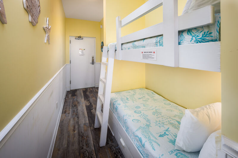 Waters Edge Resort unit 308 Okaloosa Island Fort Walton Beach Vacation Rentals by Sunset Resort Rentals