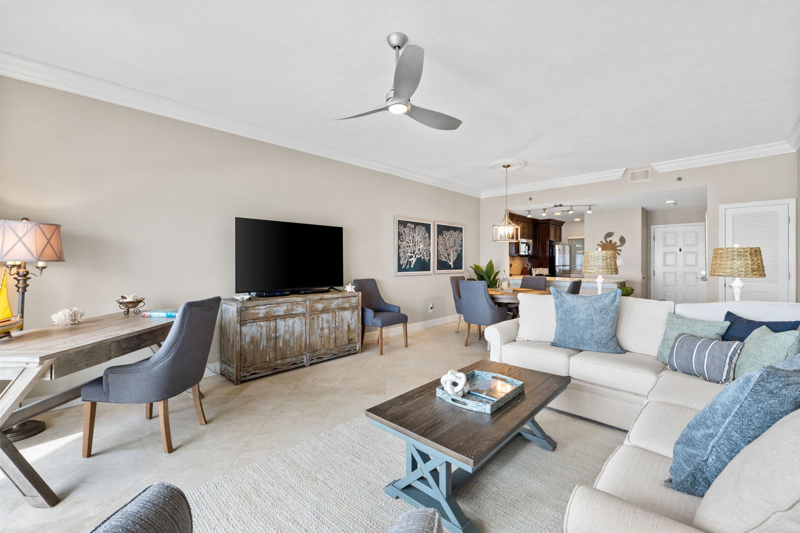 Great open area for everyone to have their own space to just chill, enjoy family conversation or catch a few of you favorite shows.