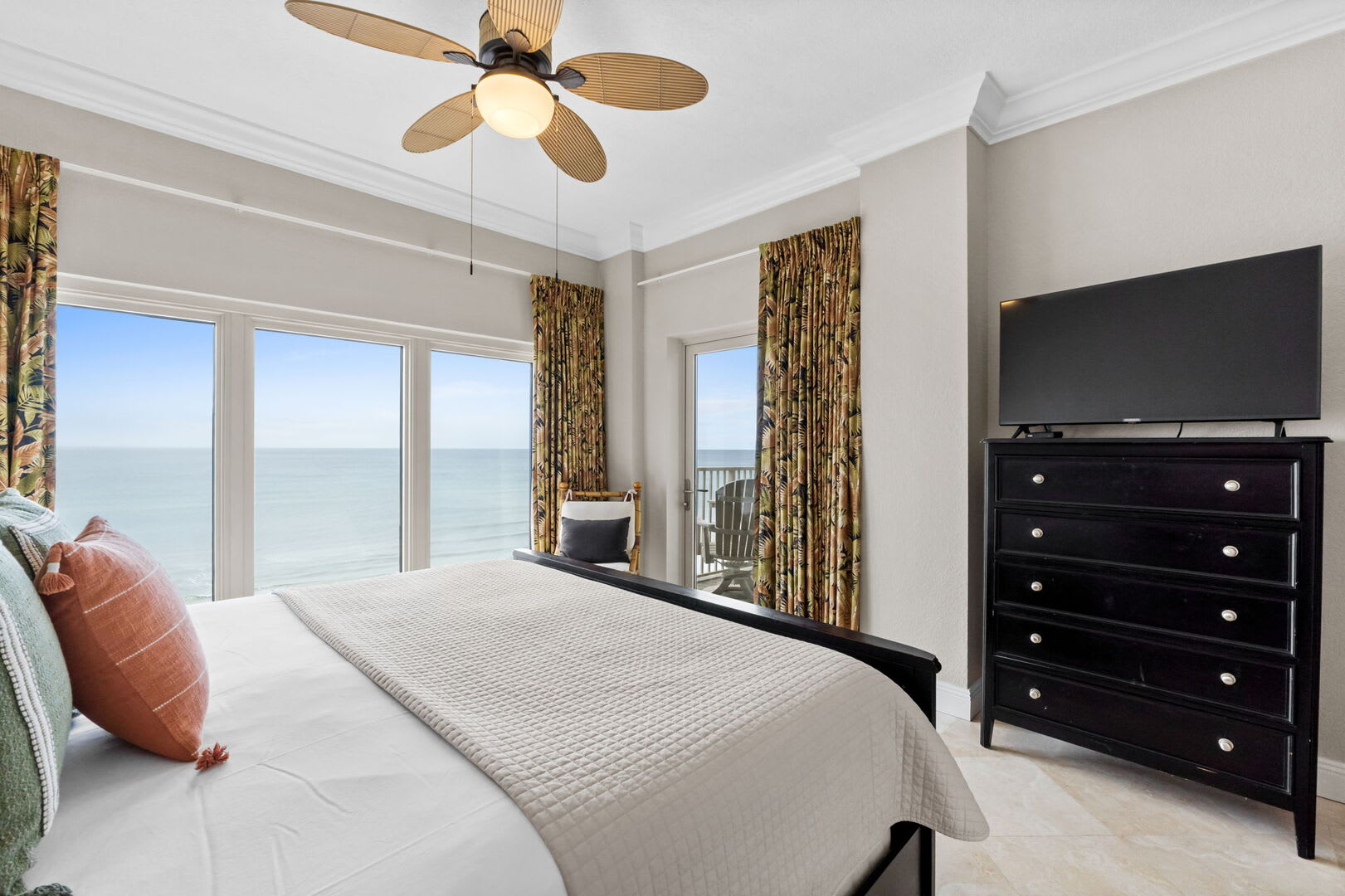 Master suite with private access to balcony and beautiful floor to ceiling windows to enjoy the beautiful waters.