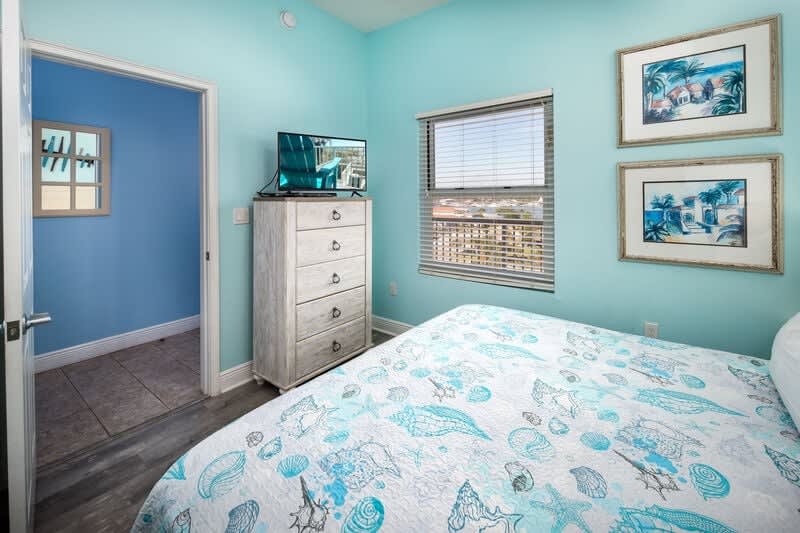 Waters Edge Resort unit 608 Okaloosa Island Fort Walton Beach Vacation Rentals by Sunset Resort Rentals