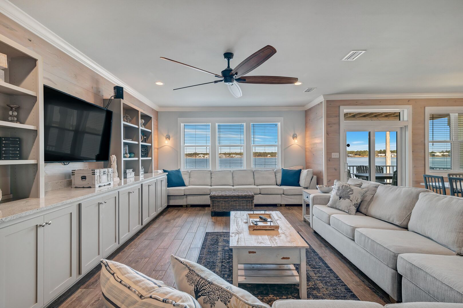 Good Time Charlie_10