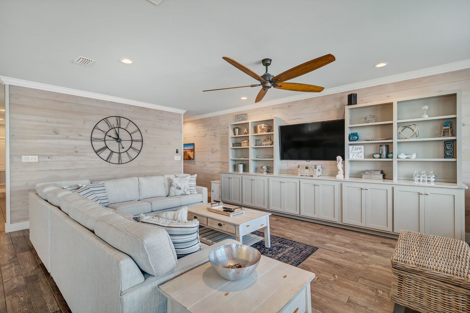 Good Time Charlie_13