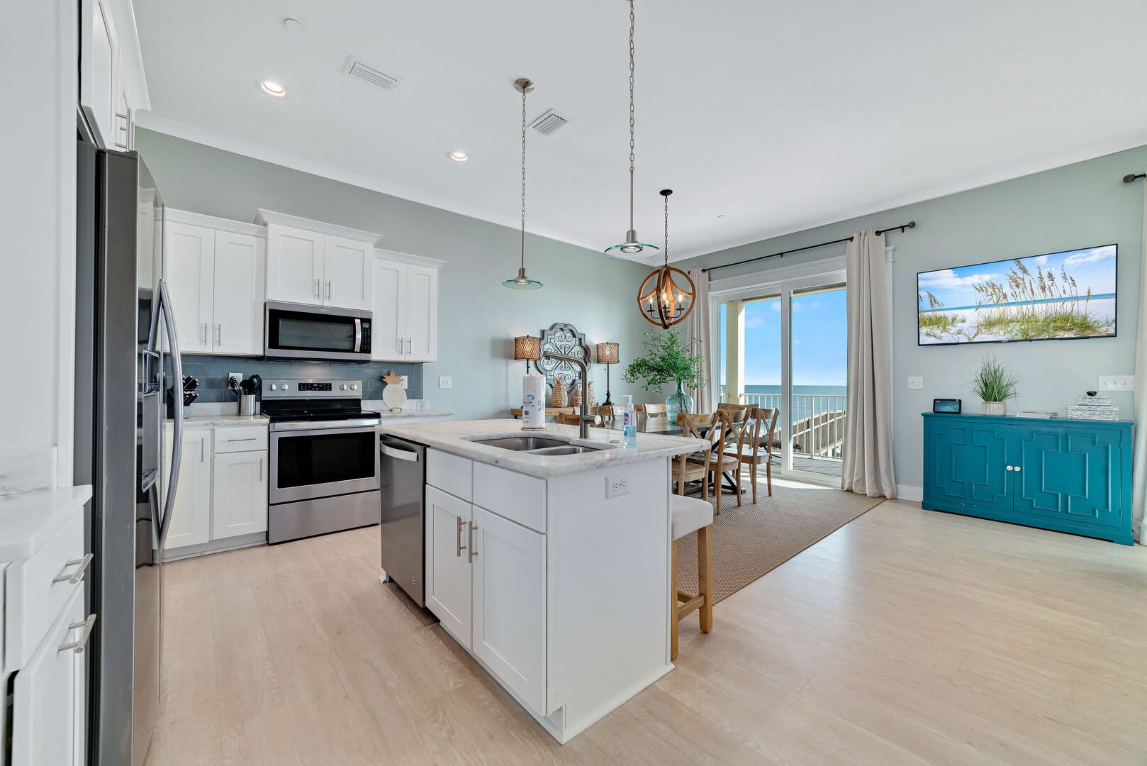 Pineapple Paradise_6