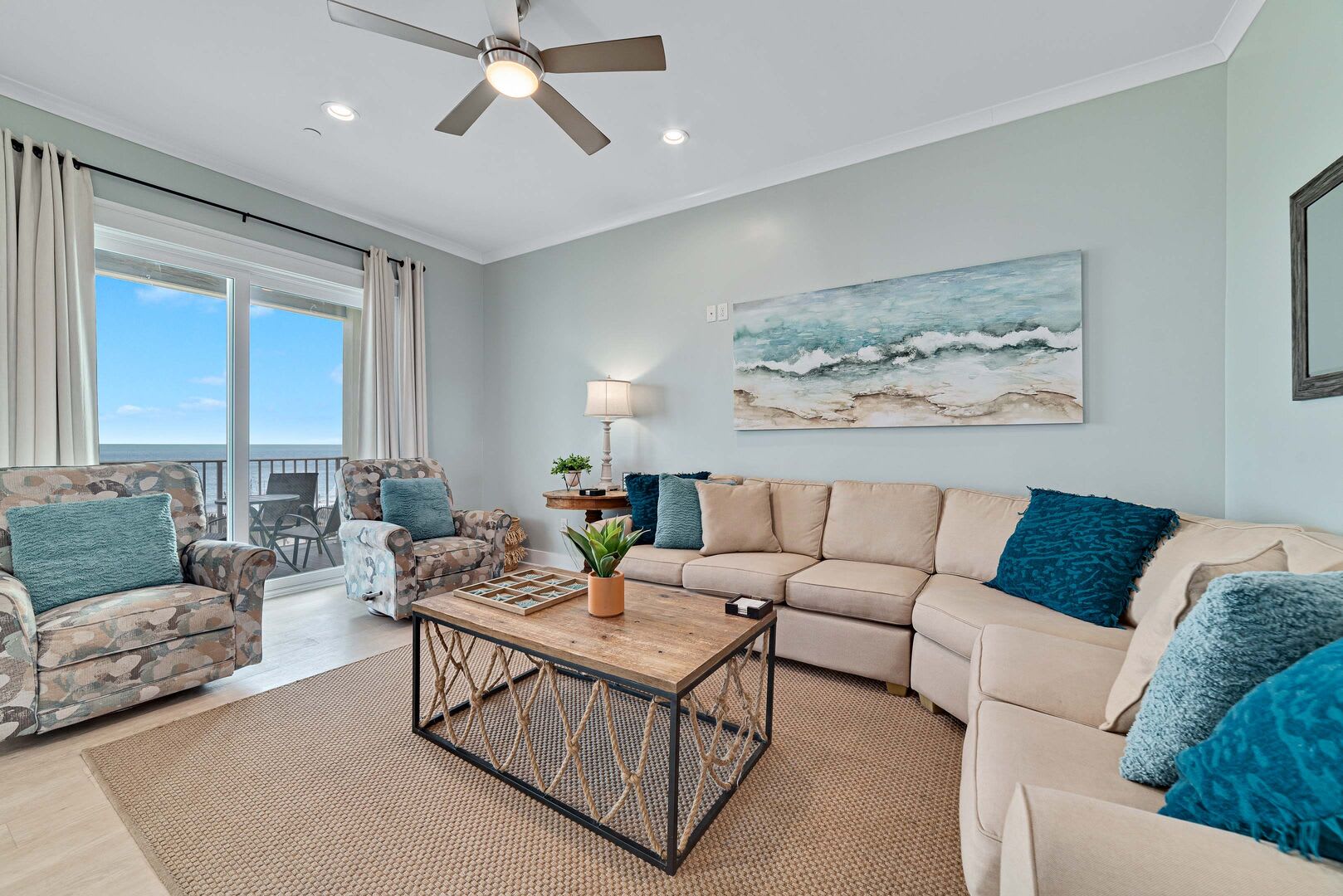 Pineapple Paradise_3