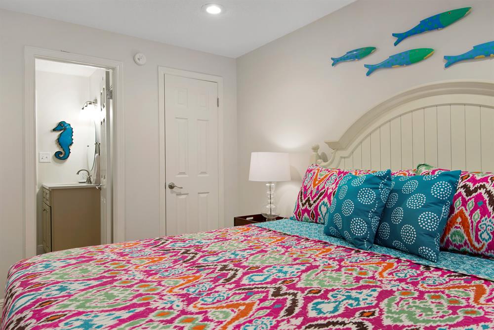 Upstairs King Bedroom