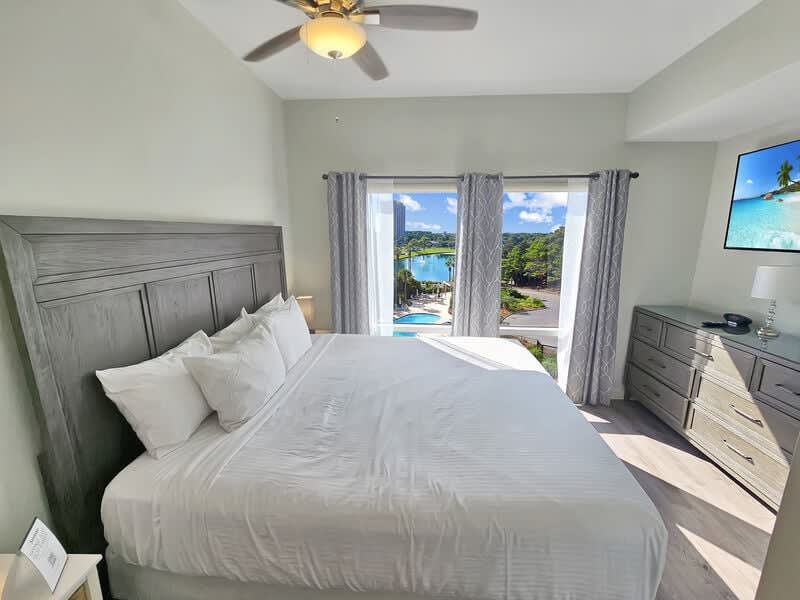 Luau 2- 6424 1 bedroom_11