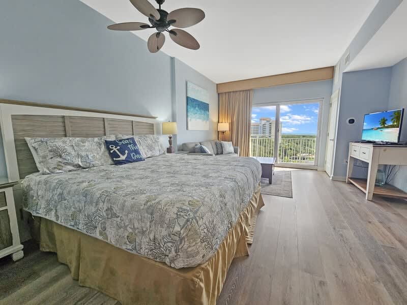 Luau I - 6705 Studio_4