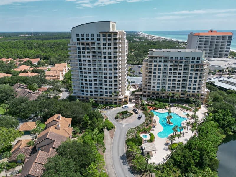 Luau 2- 6422 Studio_12