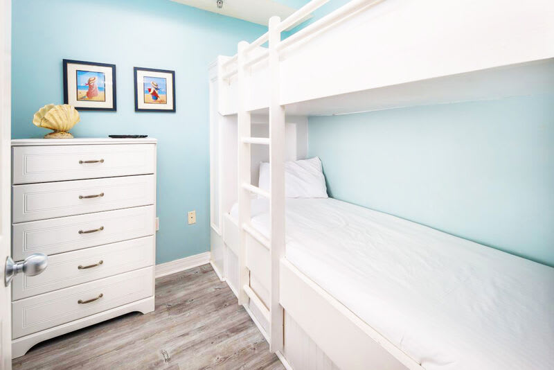 Bunk Room - Gulf Dunes Resort Unit 616 / Okaloosa Island / Fort Walton Beach Vacation Rentals