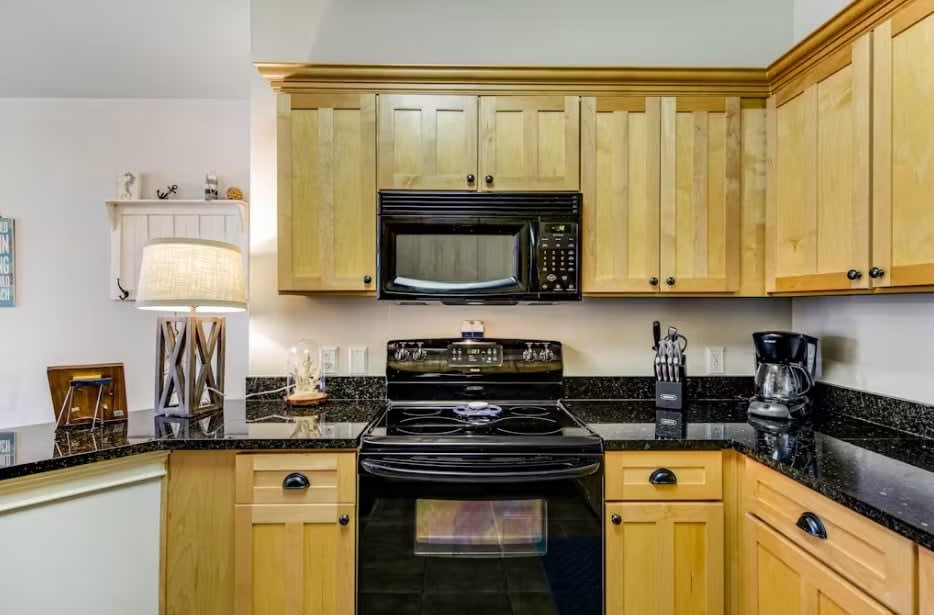 Sunset Harbor Unit 422_9