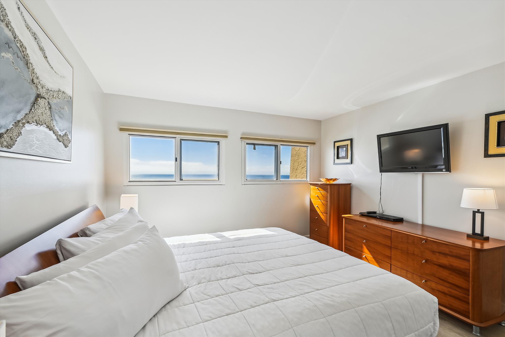 Master with flat screen