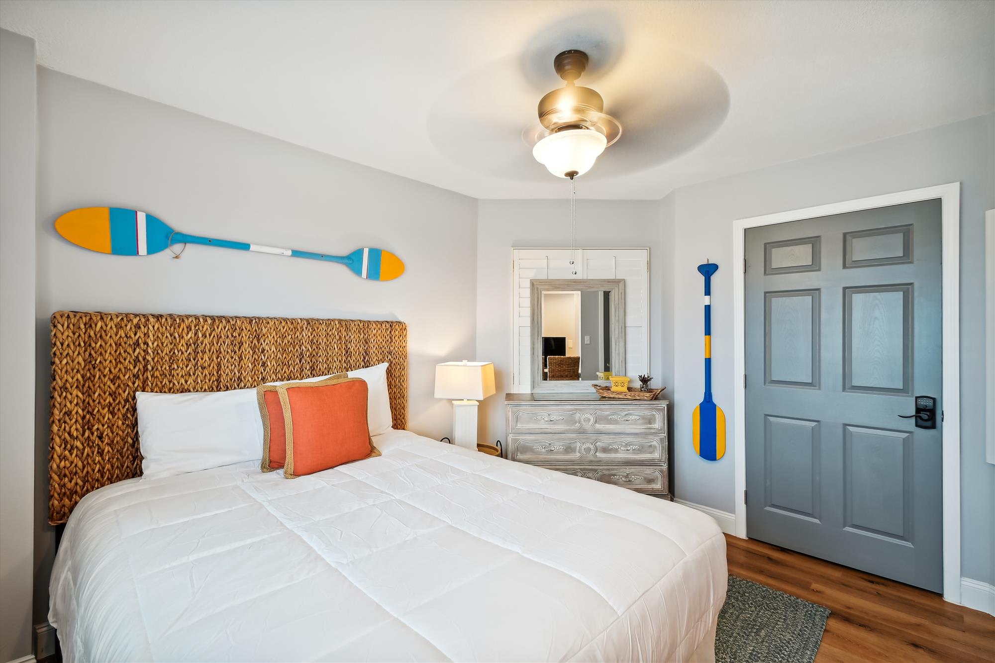 interiors-bedroom 2-_dsc9620