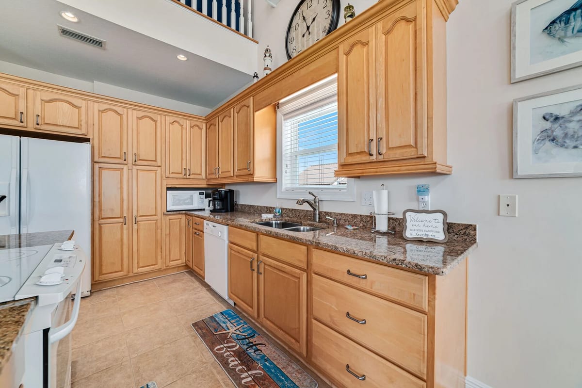 A beautifully crafted kitchen inspires the culinary enthusiast in all of us. Here, you'll find everything you need to prepare and share your favorite meals in your home away from home retreat.