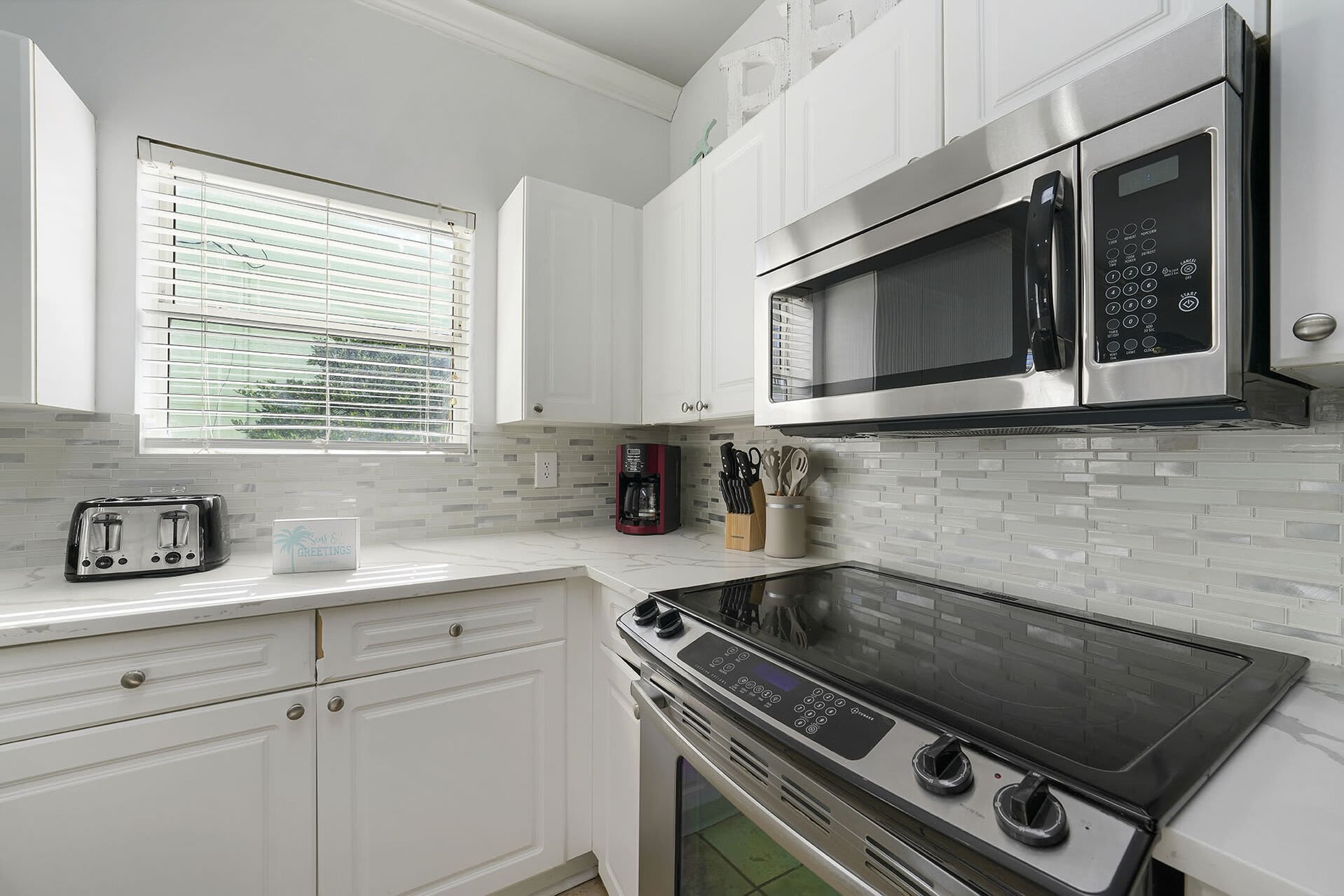 Destined to Be - Vacation Rental House with Private Pool and Carriage Near Beach in Destin, Florida - Five Star Properties Destin/30A