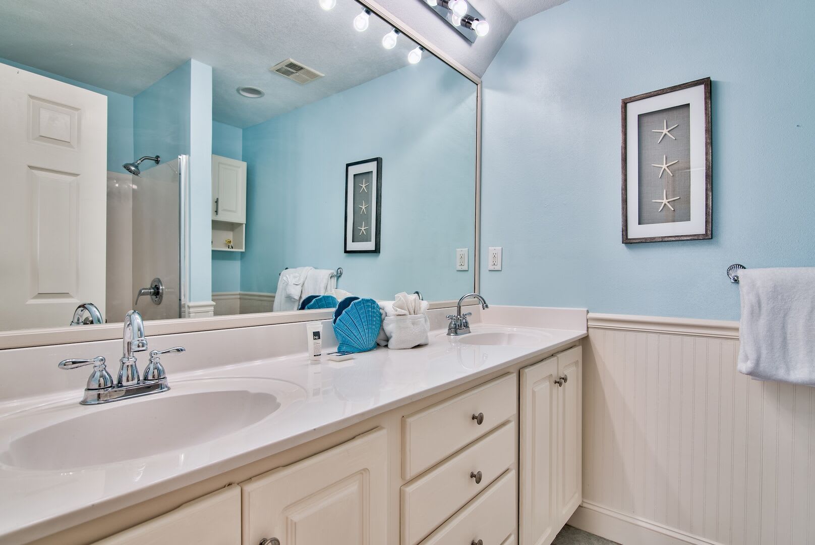 Top Floor Master Bedroom Bathroom