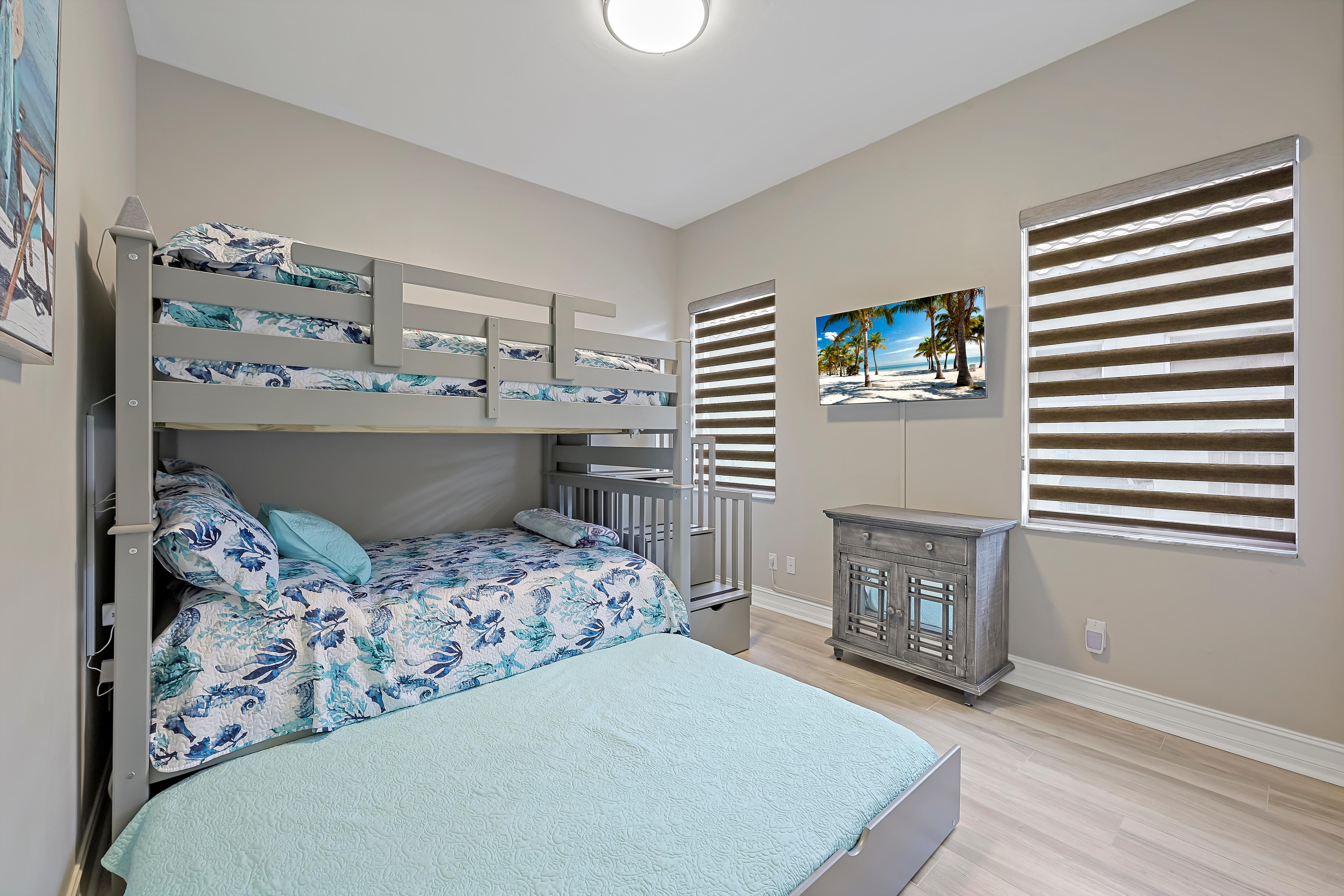 Photo #126 Photo #126