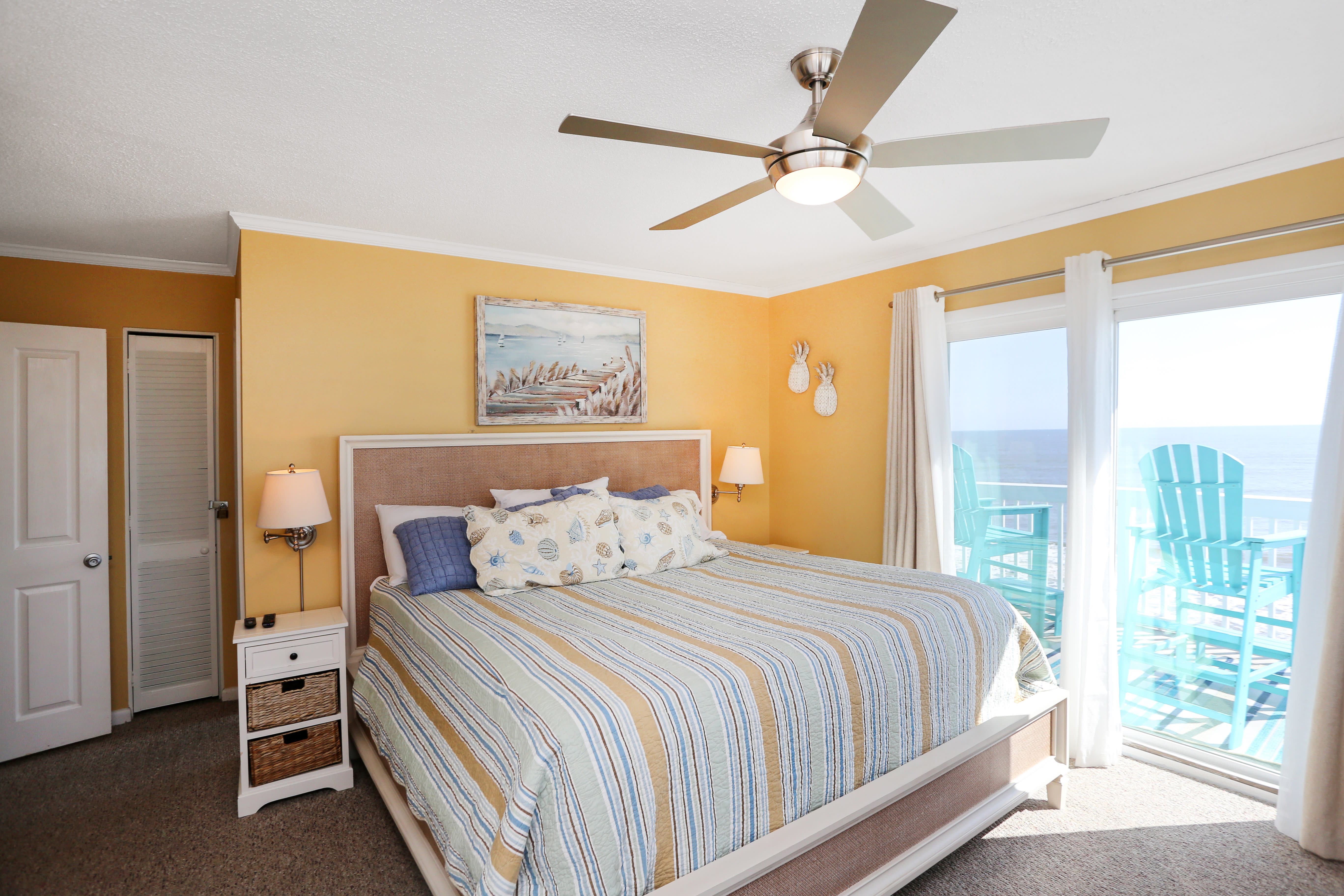 Bedroom 1 - Gulf Front Master Bedroom