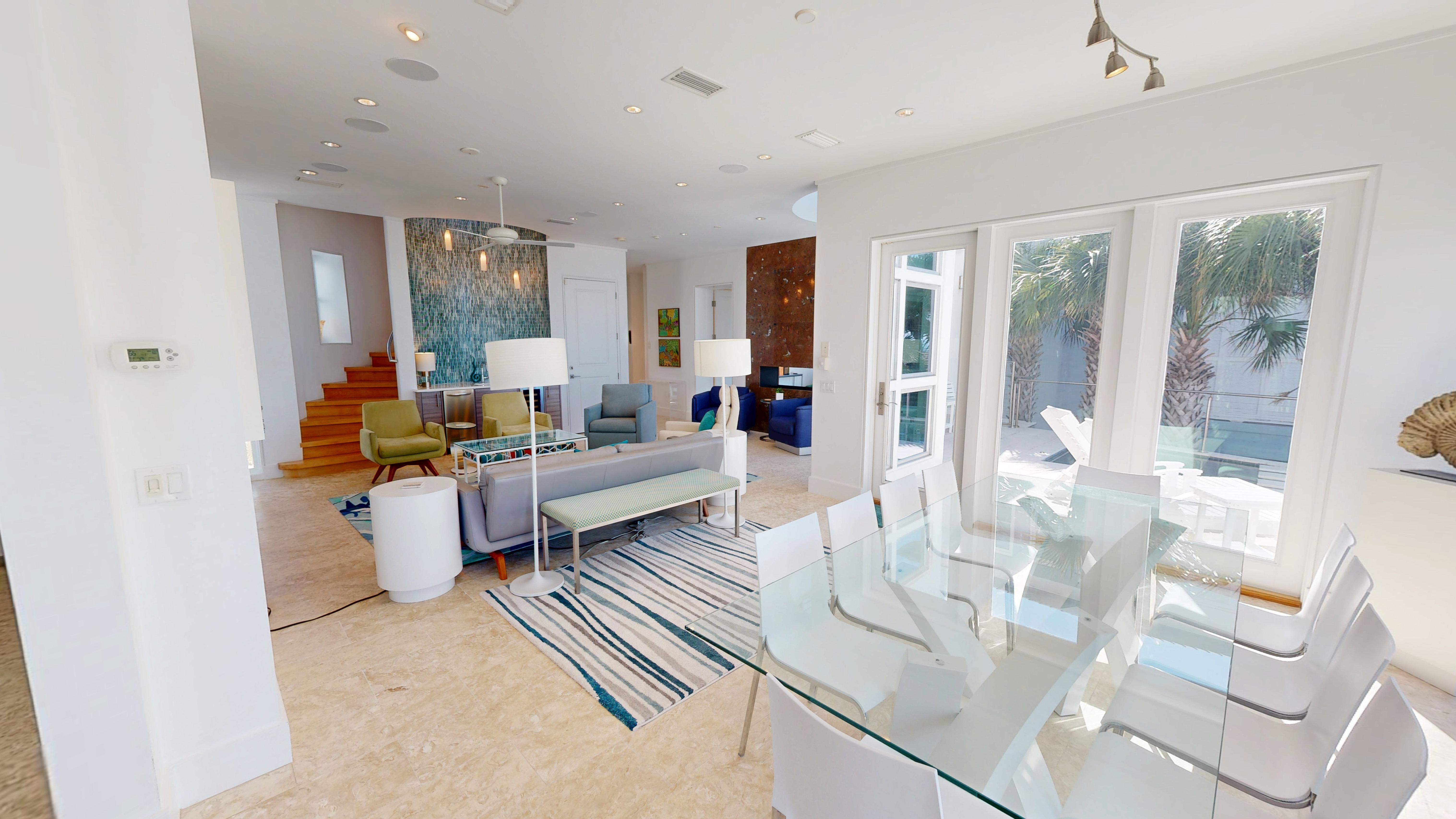 Living Room (1st Floor)