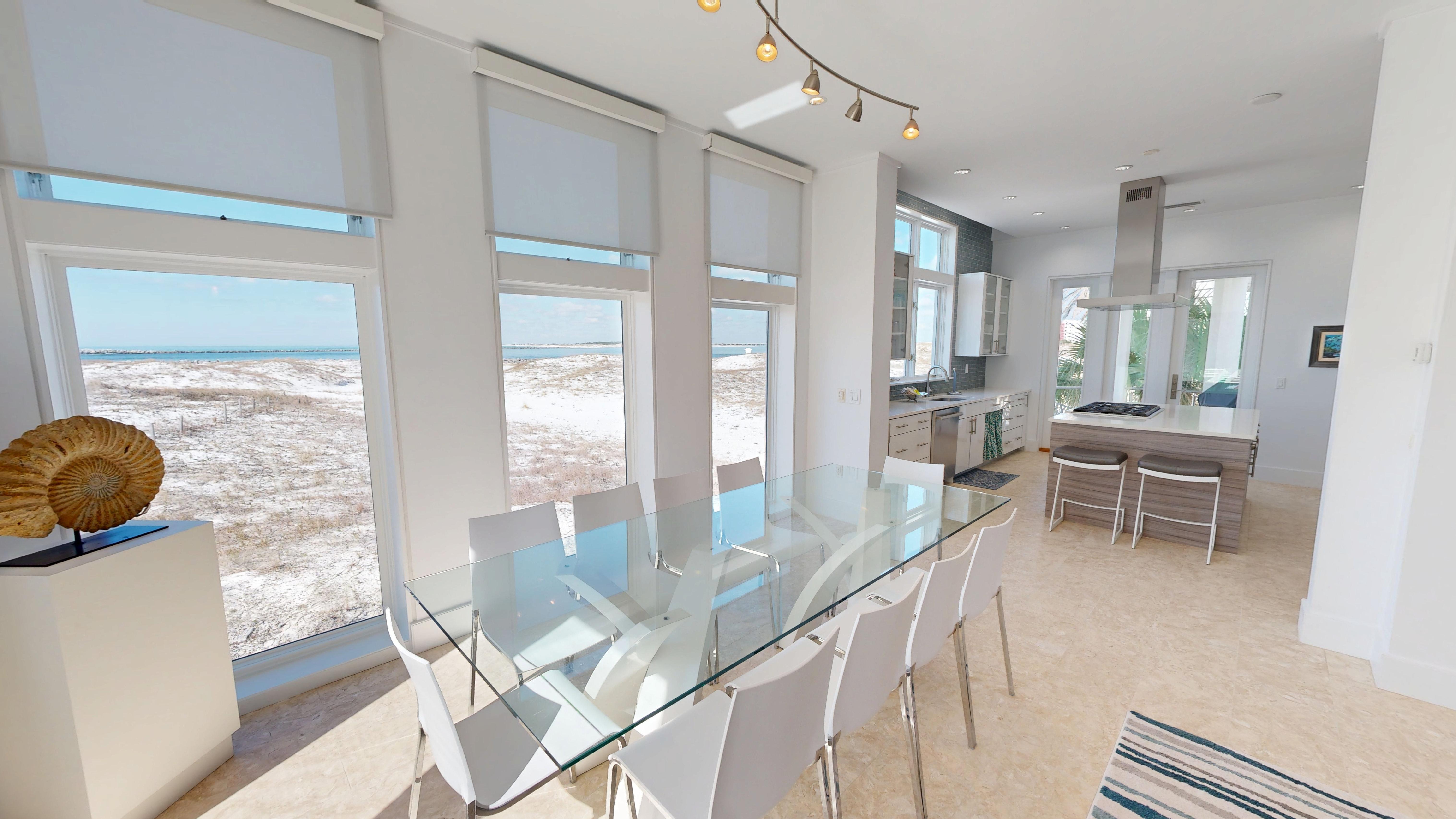 Dining Area (1st Floor)