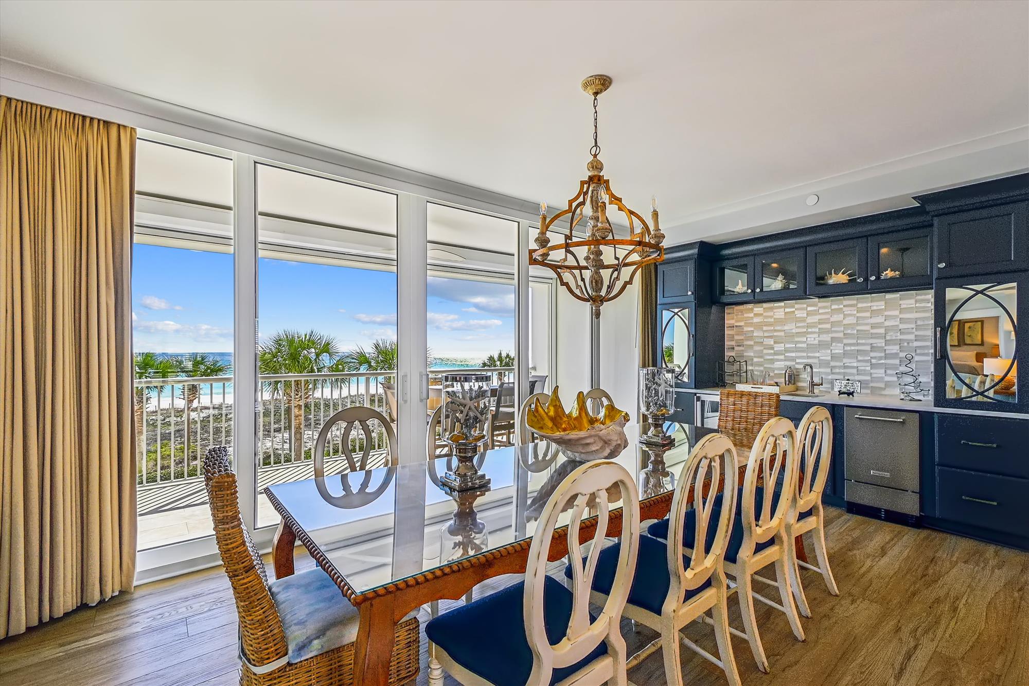 interior-dining room-_dsc4750
