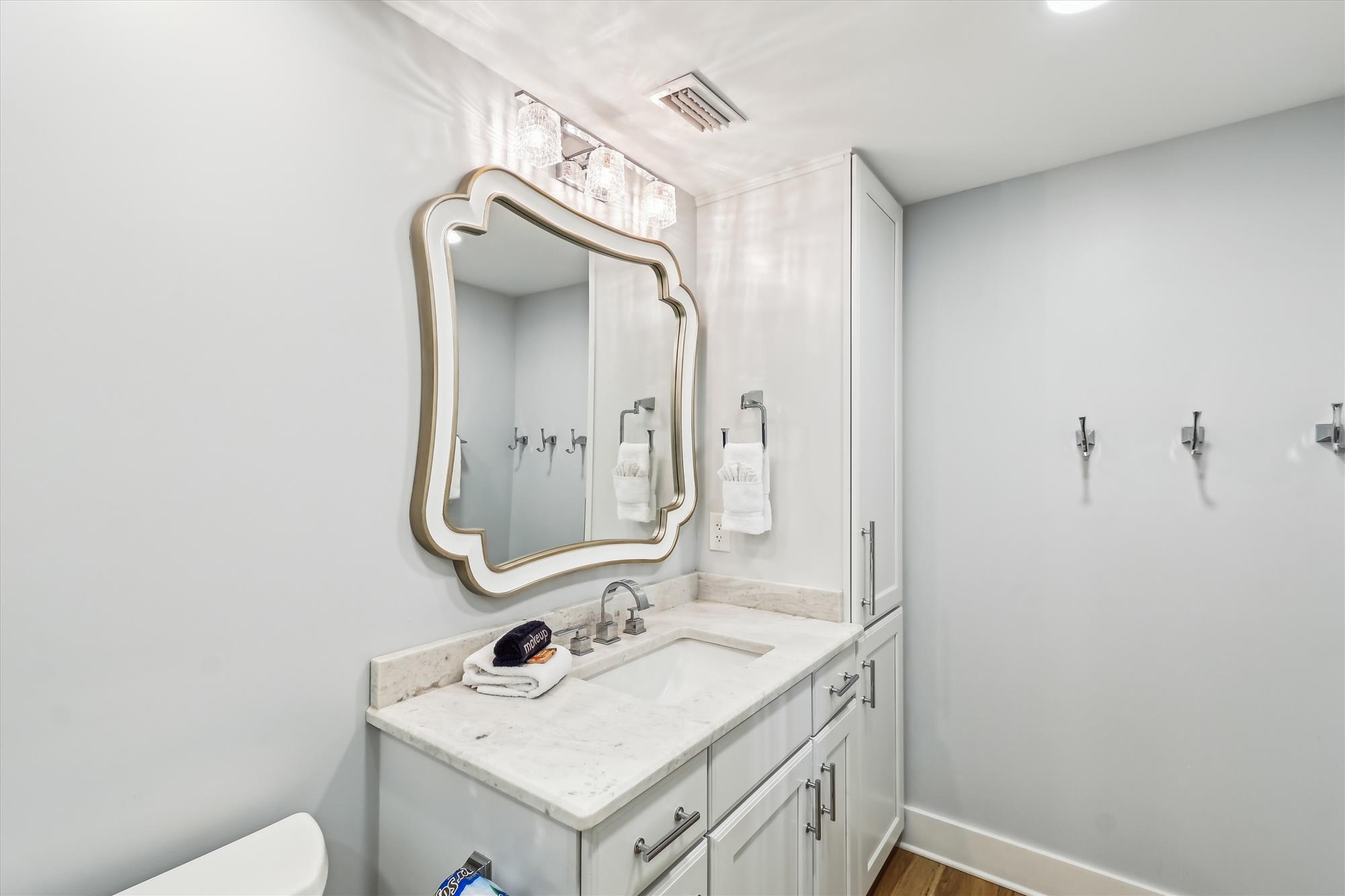 interior-bath 2-_dsc4845