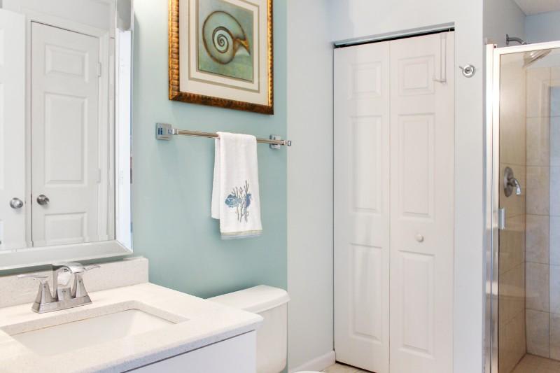 Guest Bathroom 1 Part 1