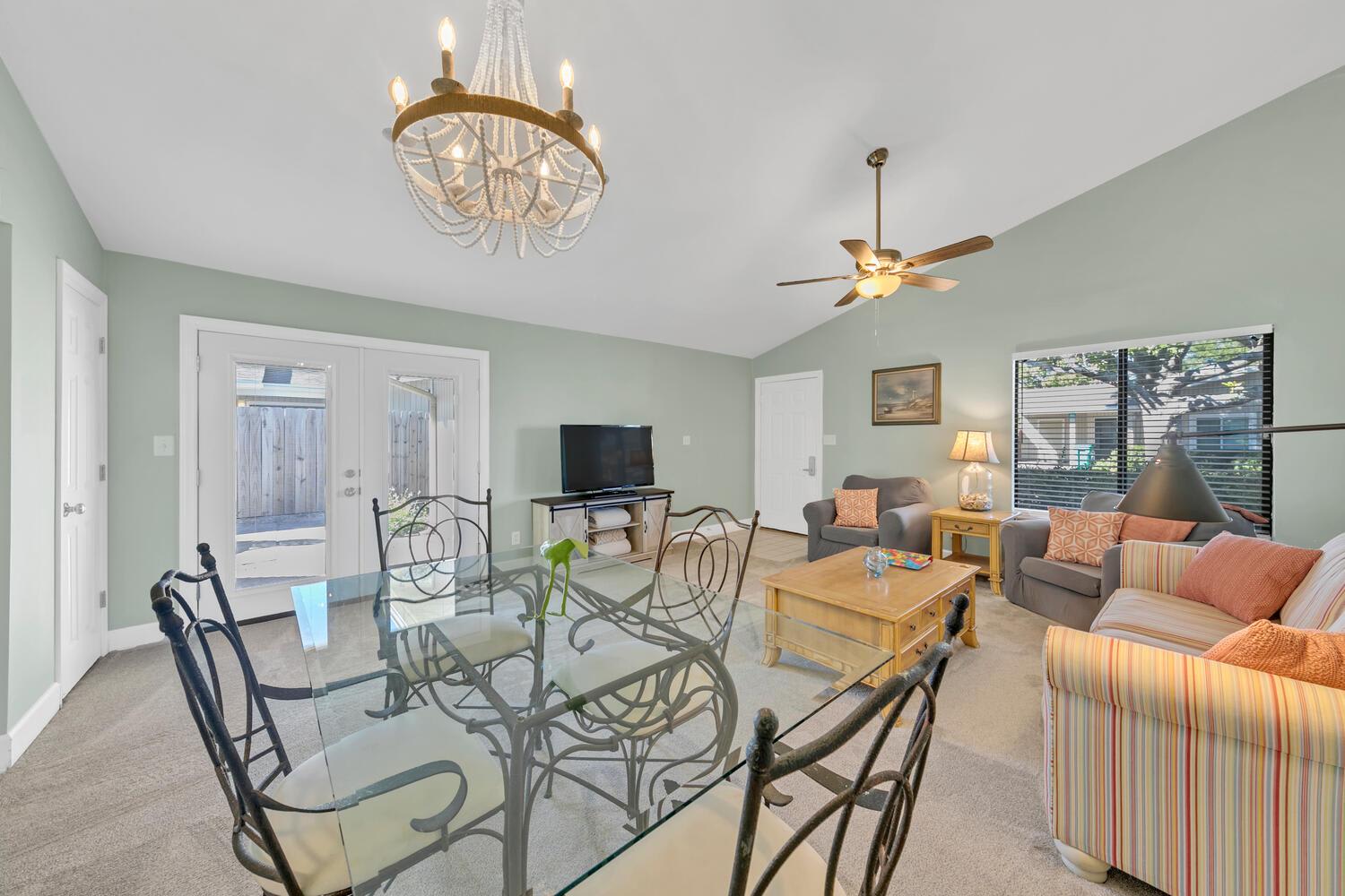 Dining Area 1 Part 2