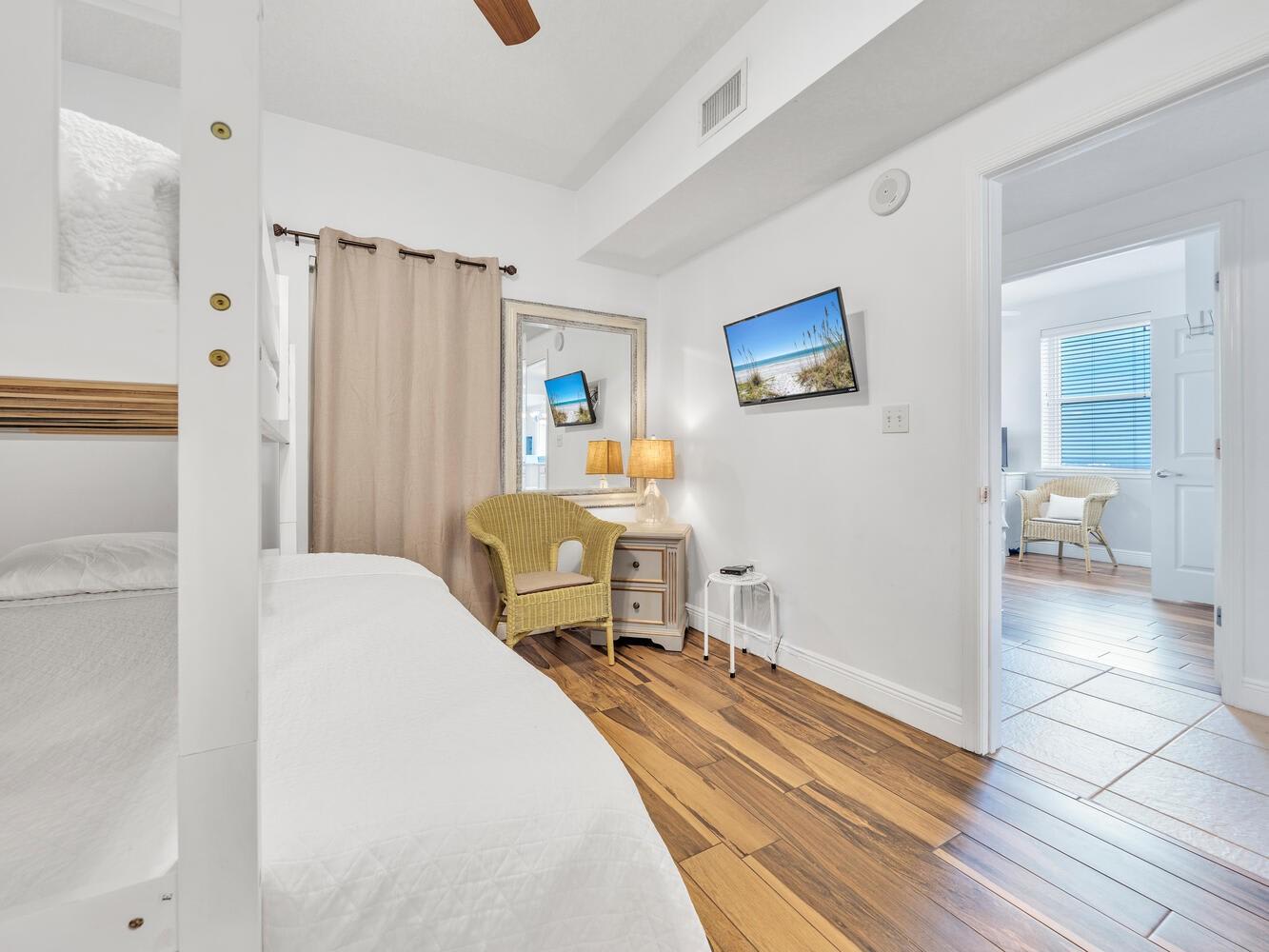 Guest Bedroom 2 Part 2