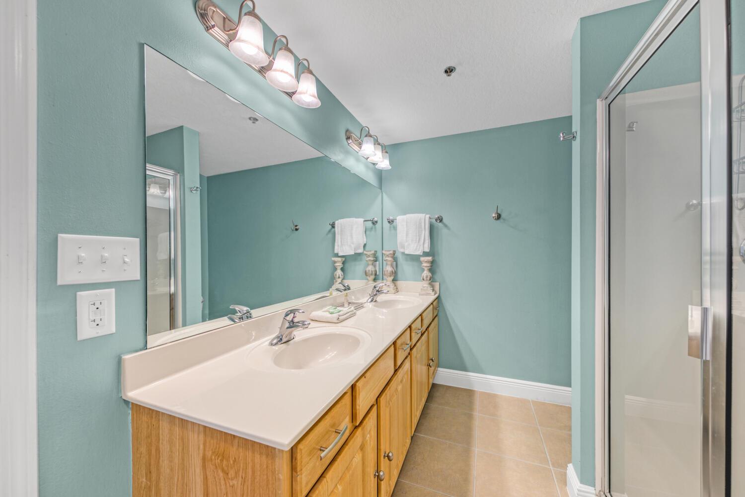 Master Bathroom 1 Part 1