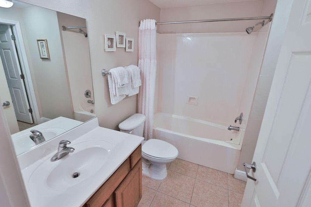 Master Bathroom 1 Part 2