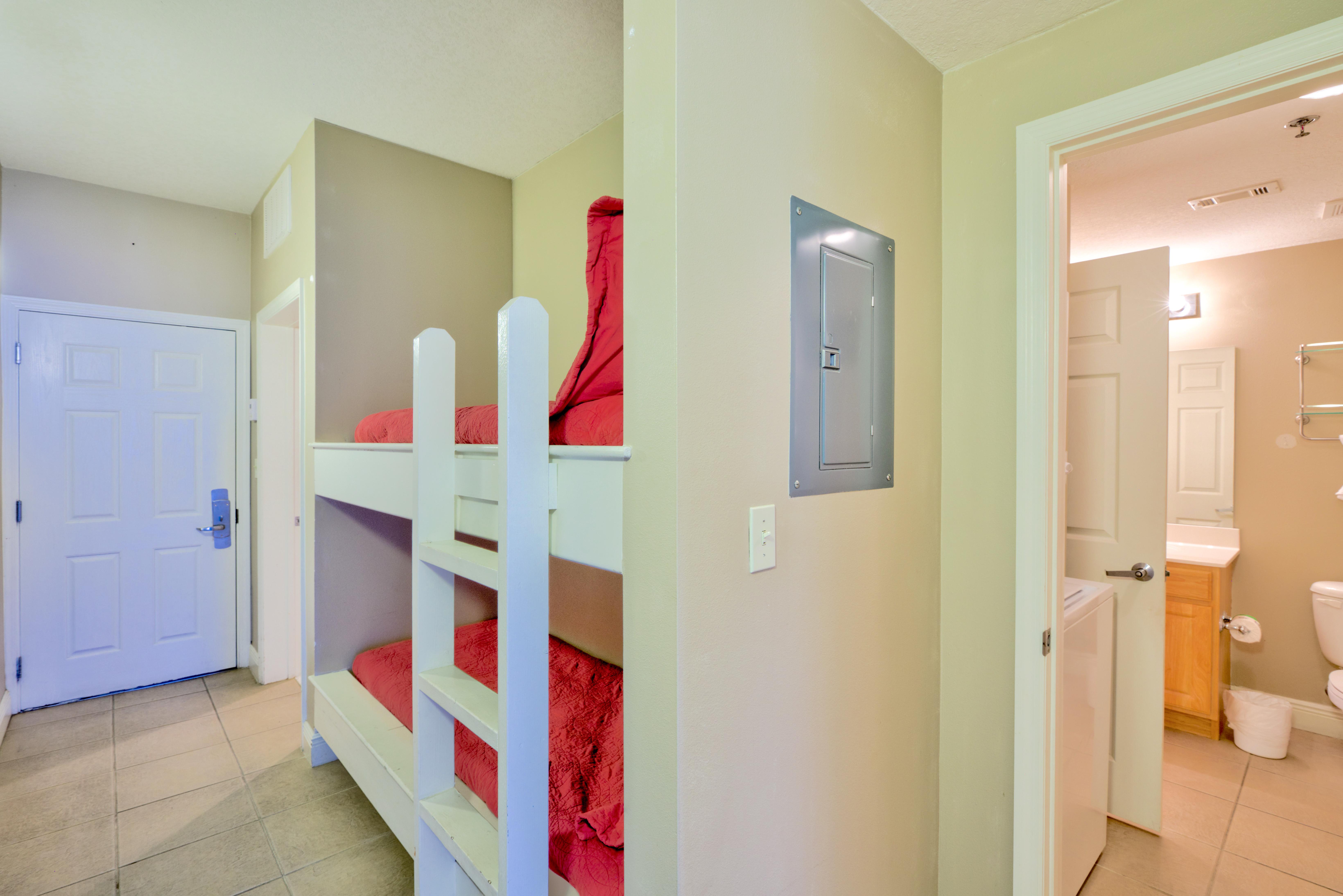 Hallway Bunks 1 Part 1