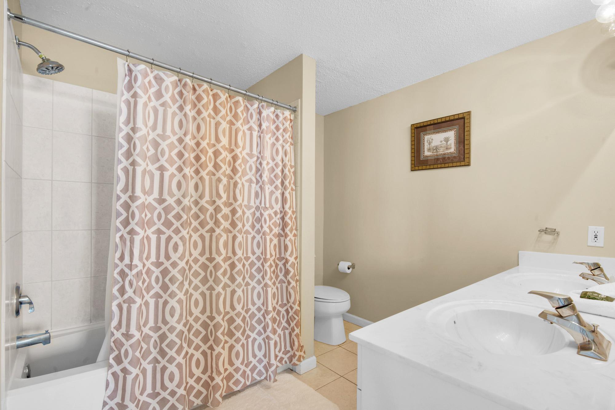 Master Bathroom 1 Part 2