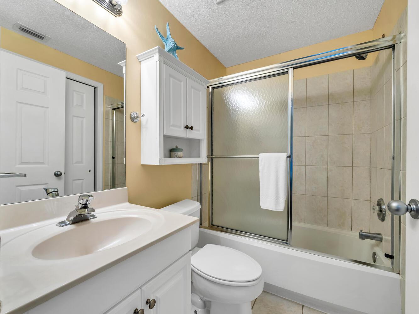 Master Bathroom 1 Part 1