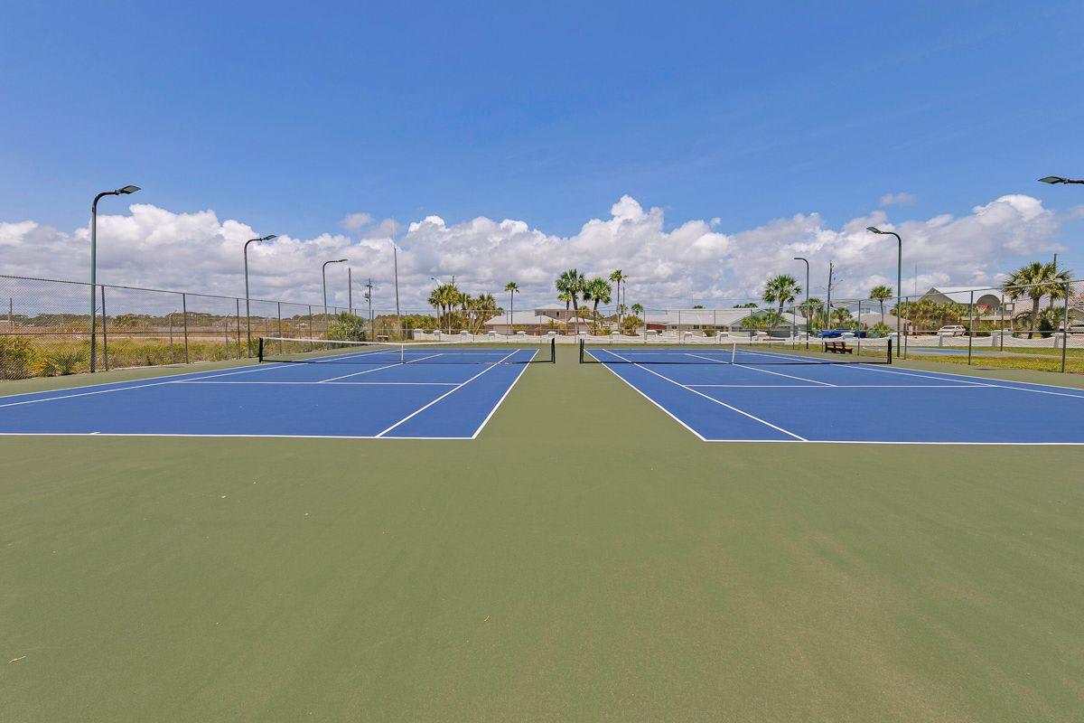 Tennis Court 