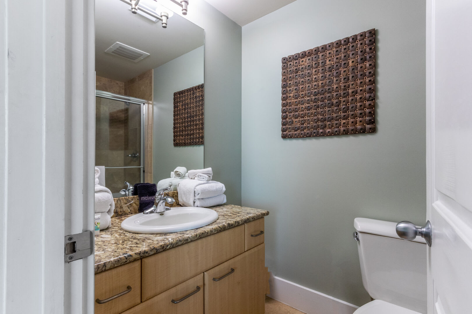 Caribe Resort D1102 Guest Bathroom