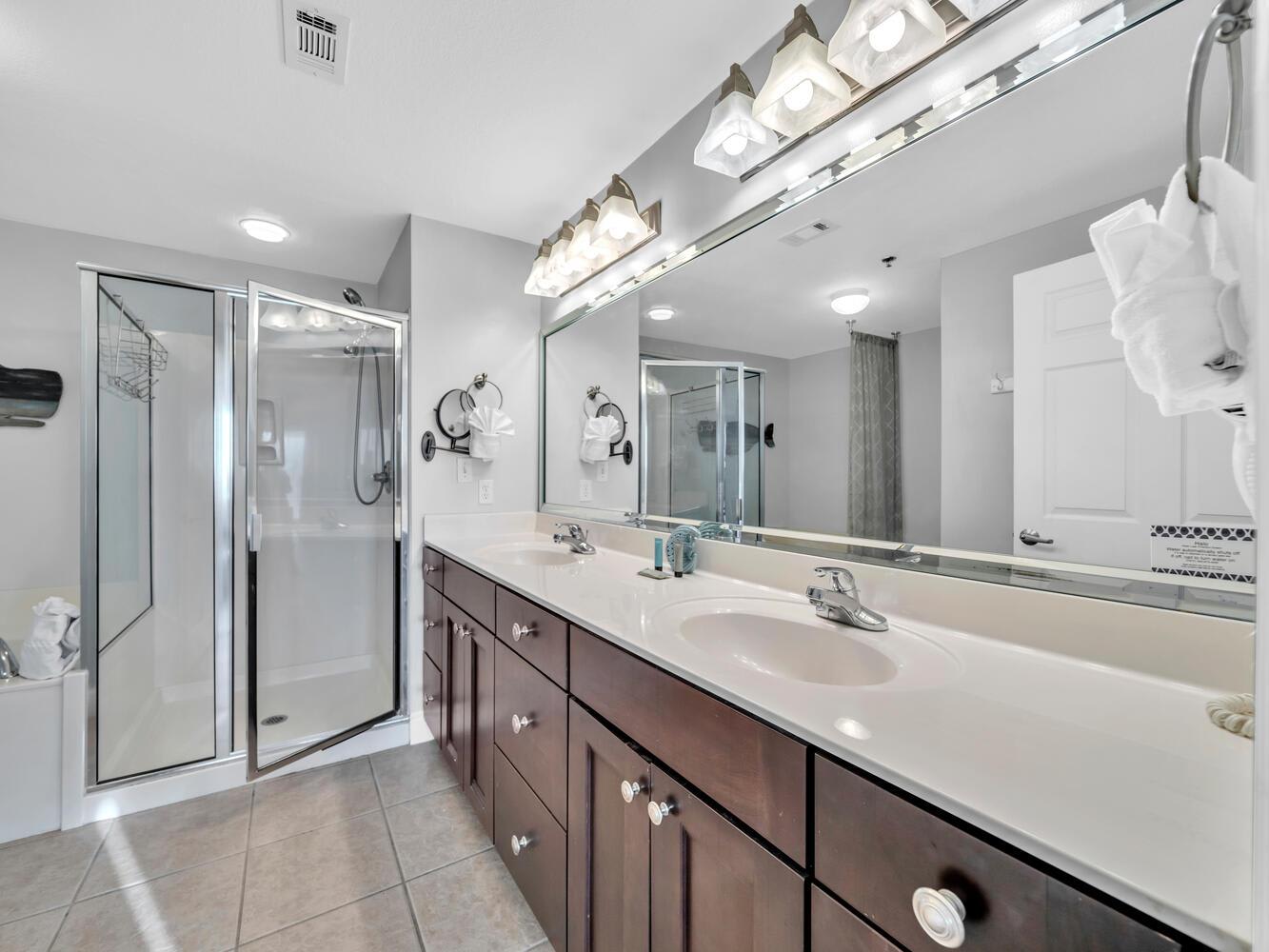 Master Bathroom 1 Part 1