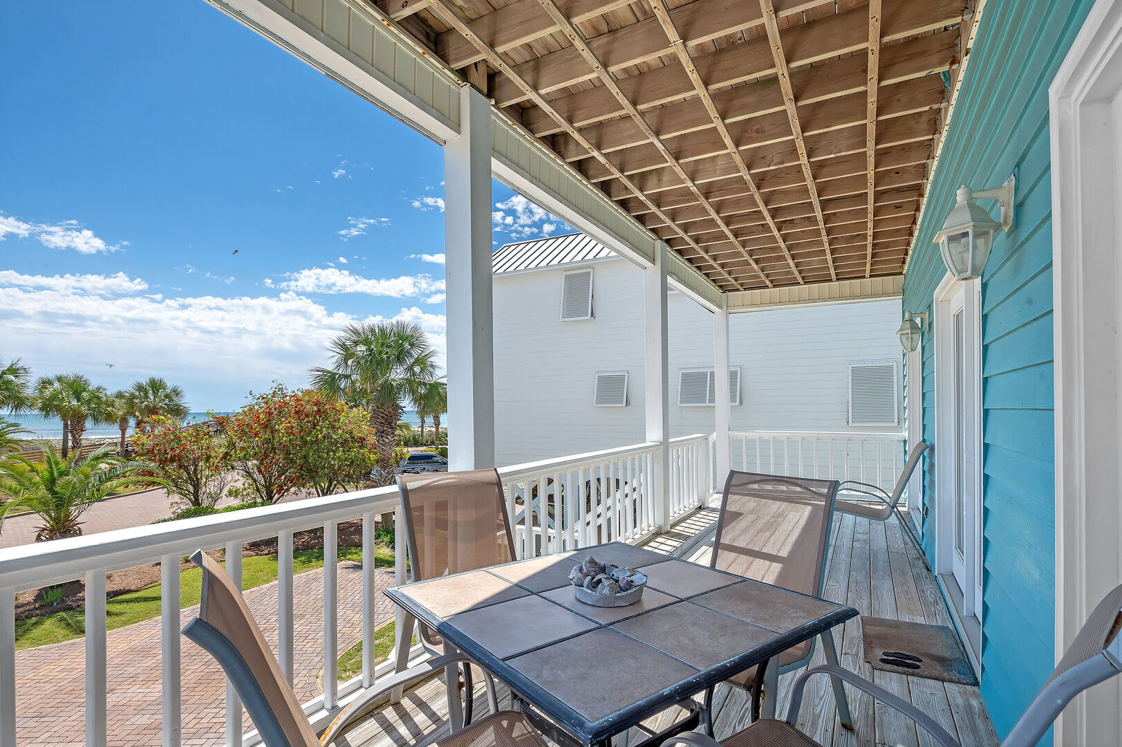 Hayley House at Beachside_2