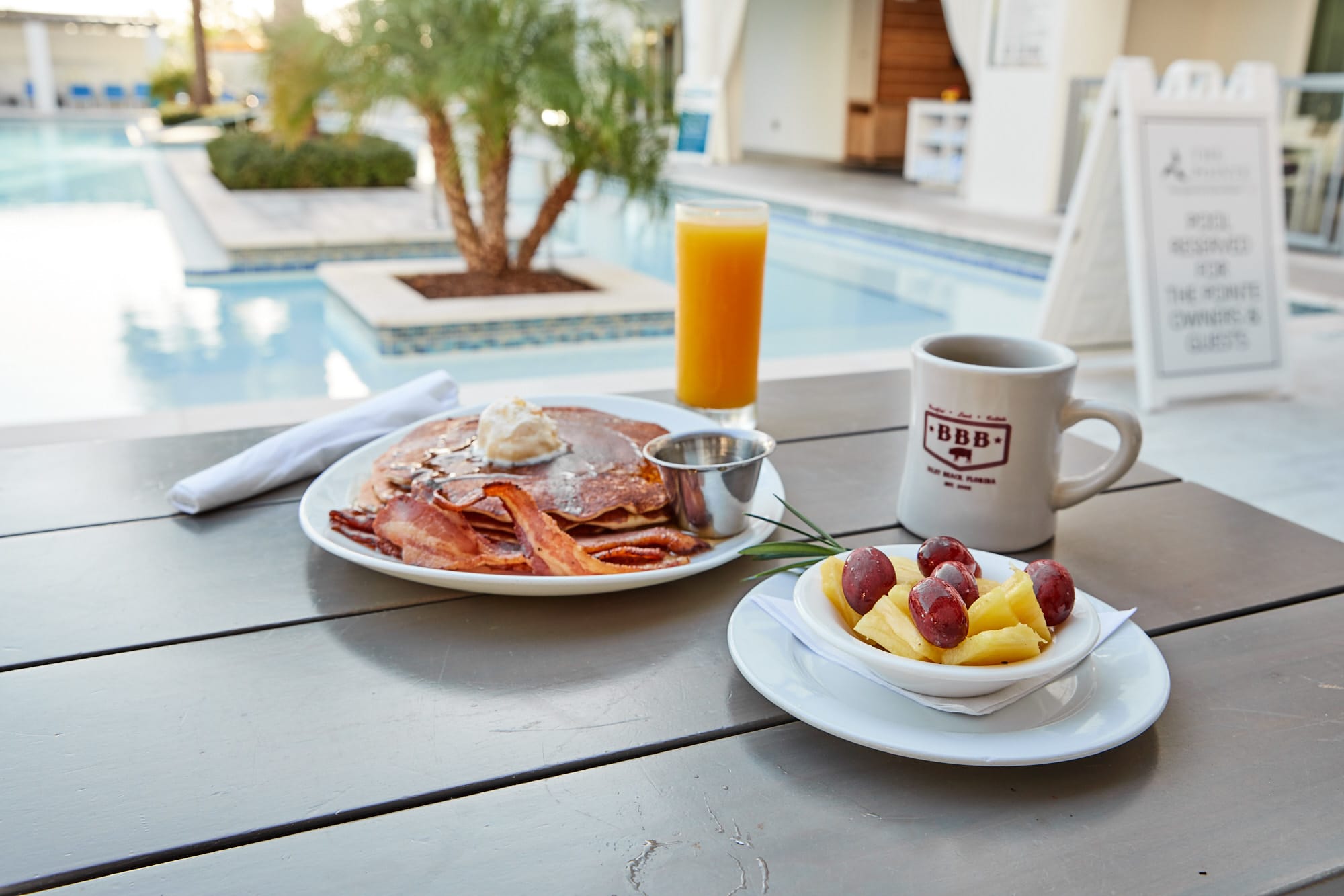 Enjoy Breakfast & Lunch at 'Big Bad Breakfast' - On Site