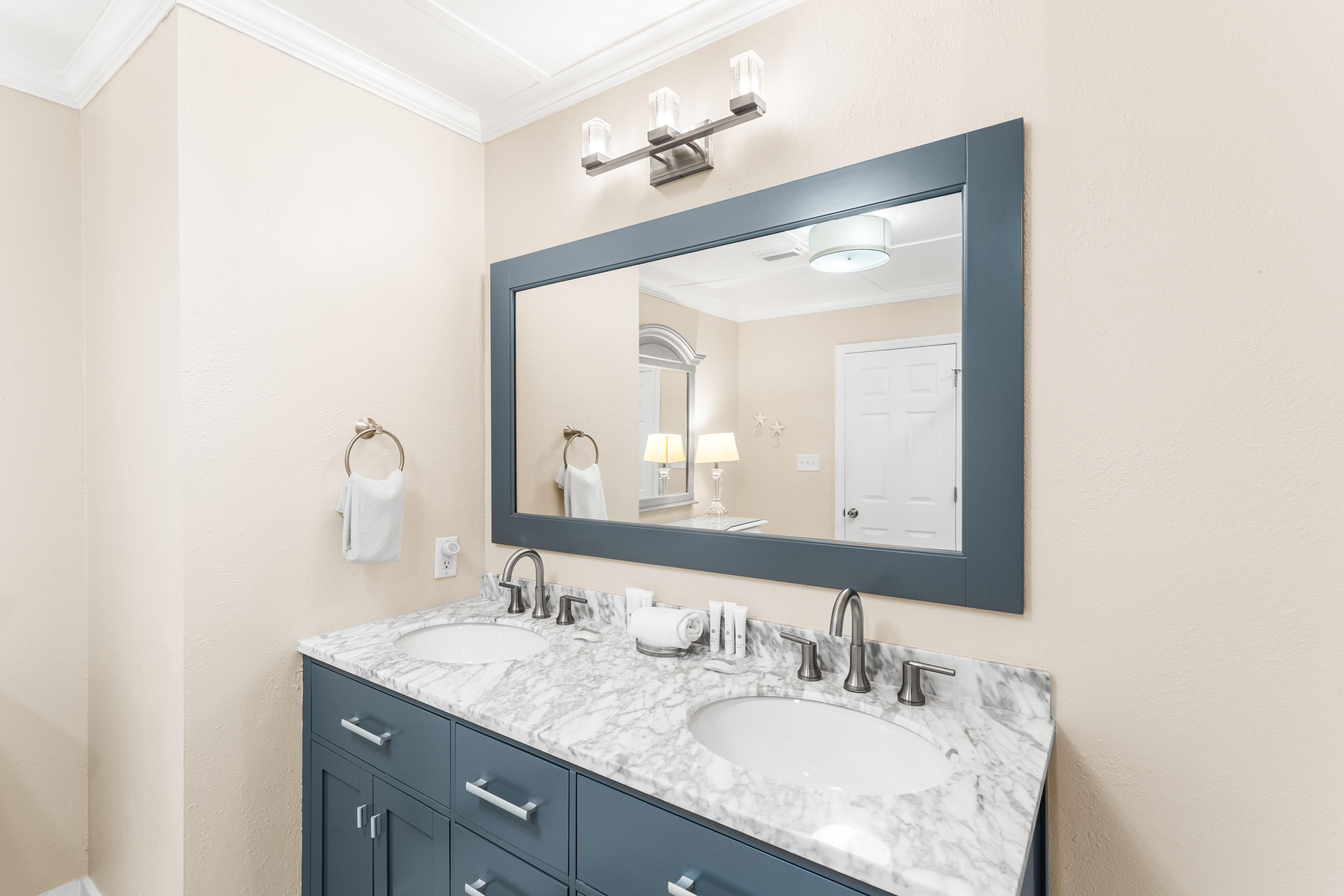 Double sinks, double the fun— get ready together in style!