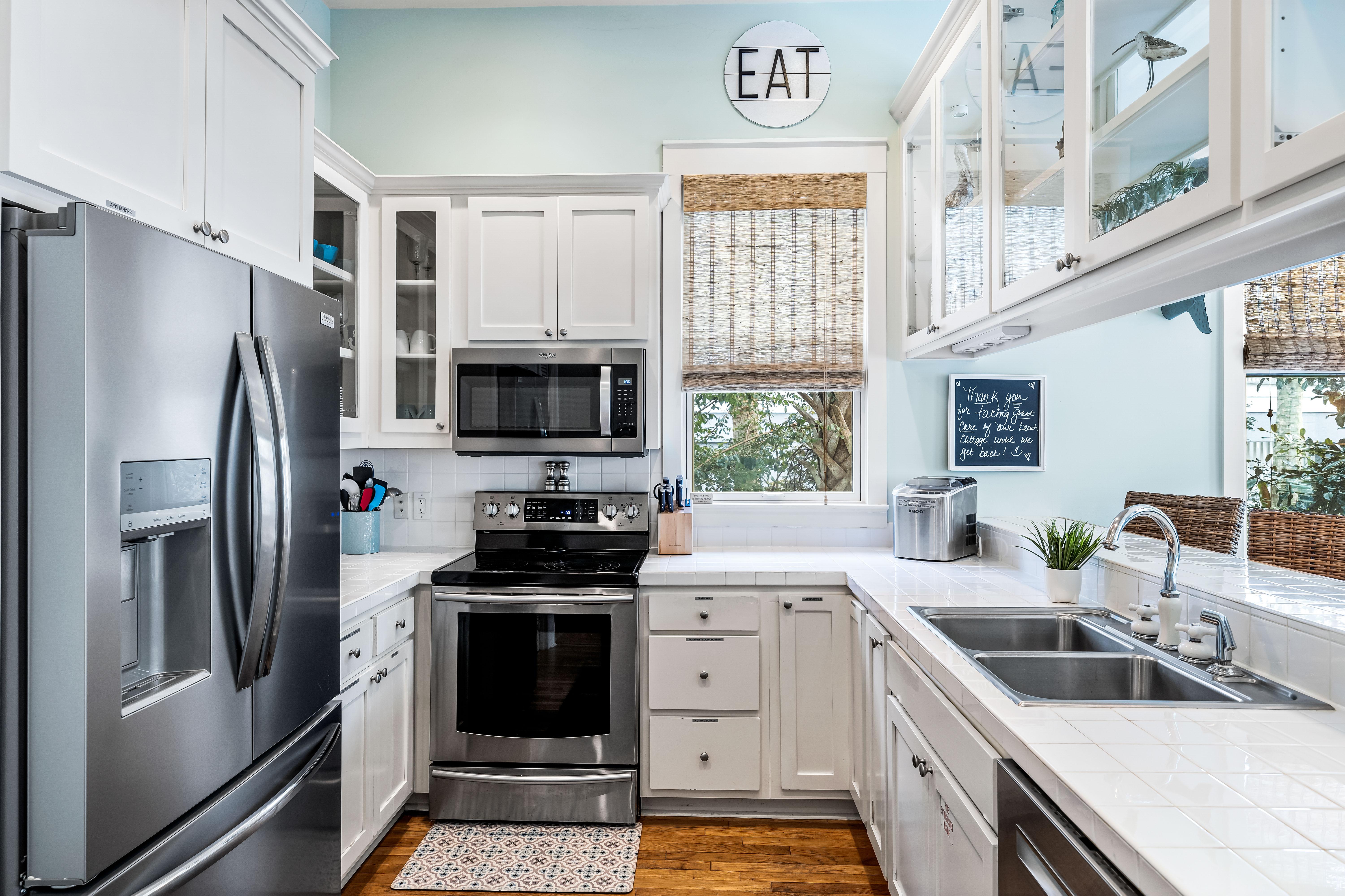 Fully Stocked Kitchen With Keurig and Drip Coffee Maker   Stainless Steel Appliances