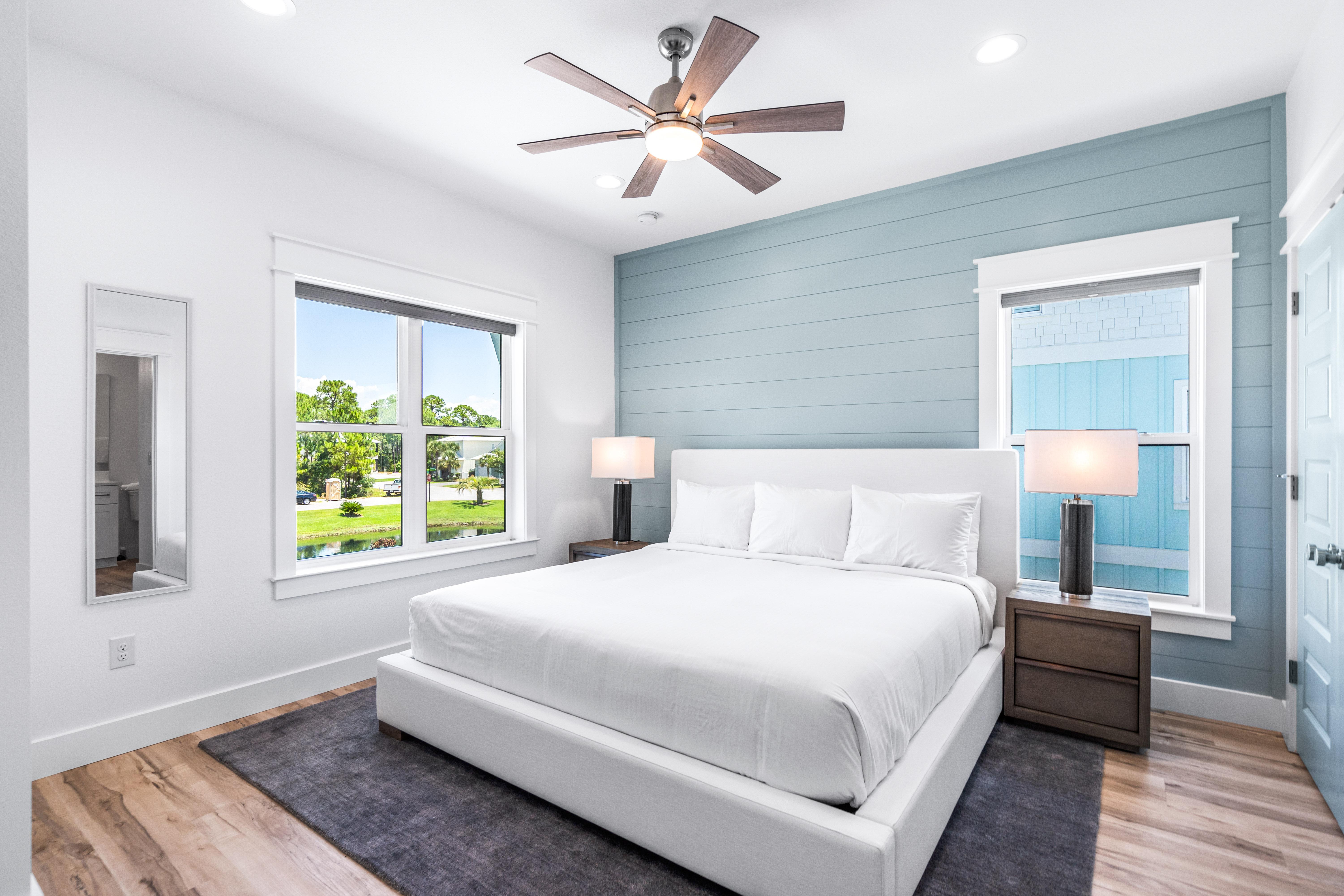 Second Floor King bedroom with tub shower combination. #5