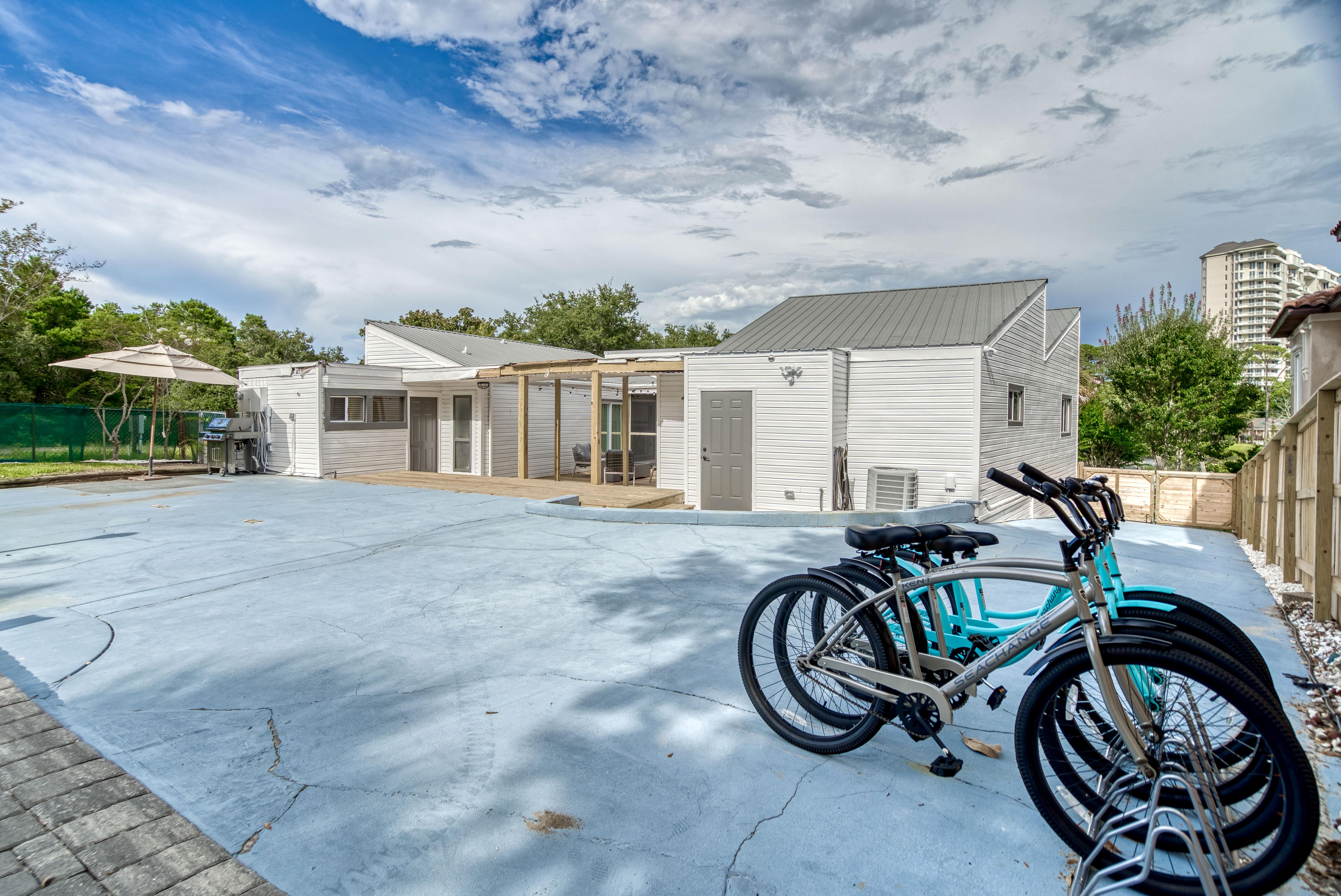 Four Bicycles Included!!