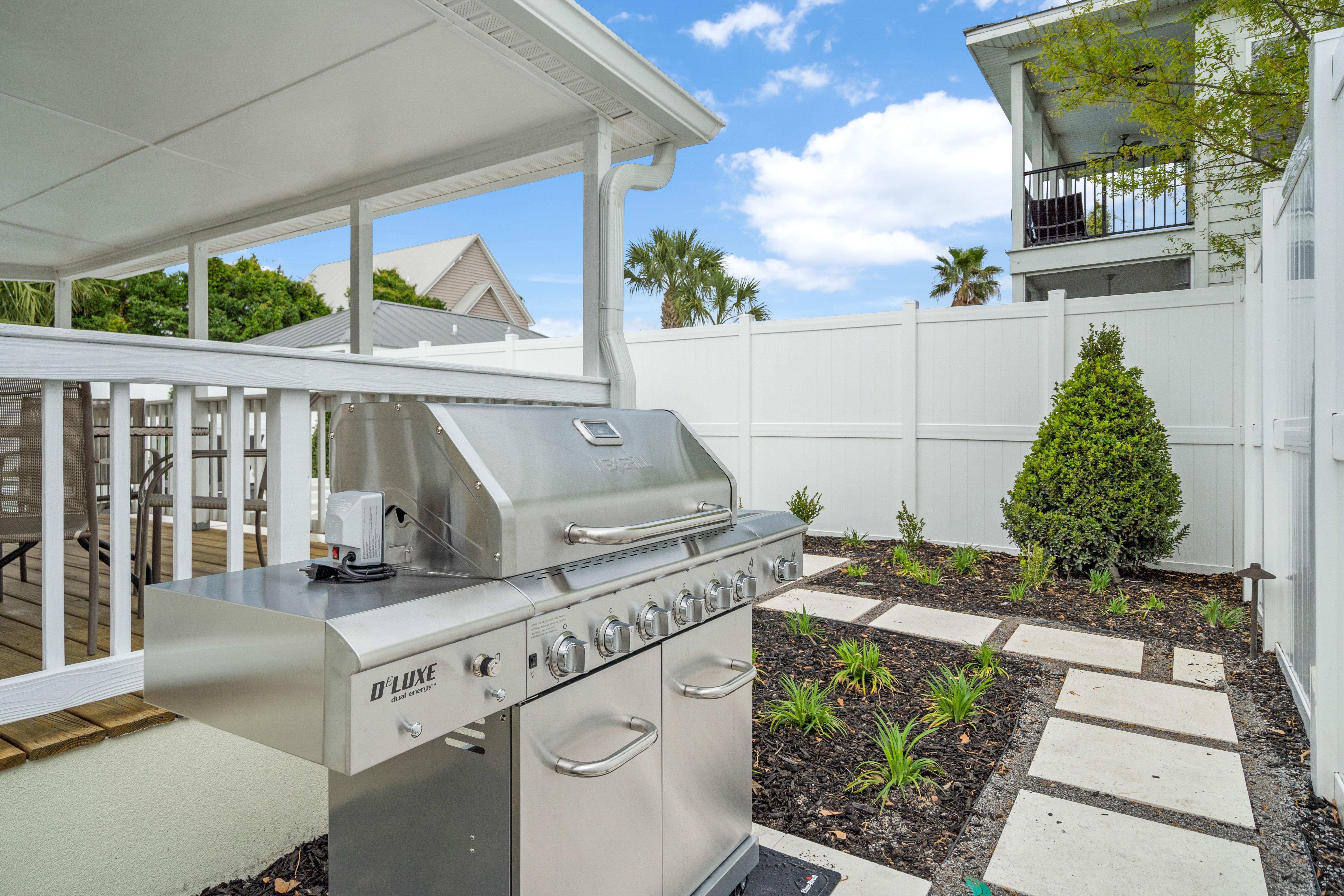 Large 5 Burner Stainless Steel Grill Just off of the Covered Outdoor Dining Area and We Provide the Propane!!