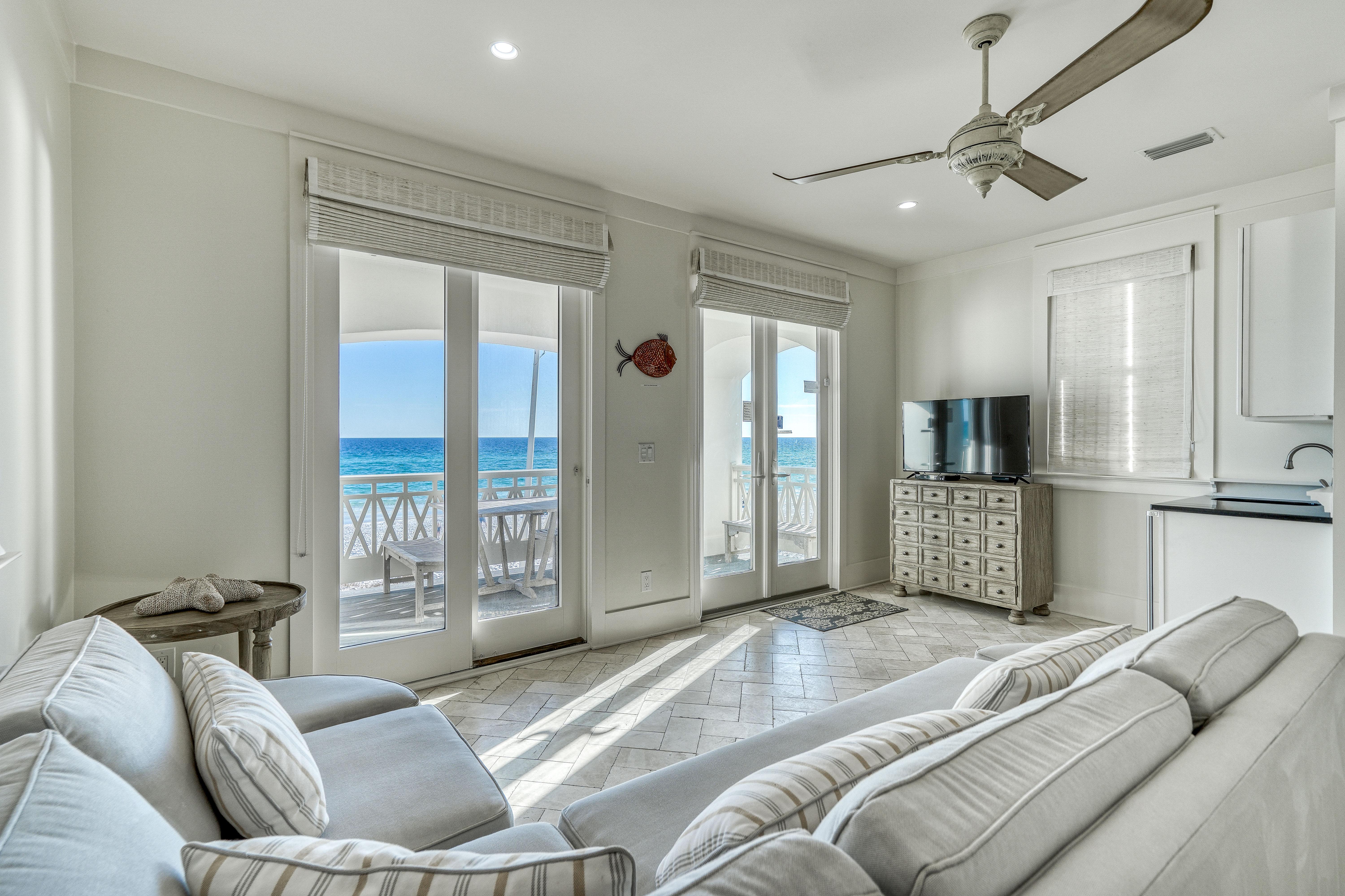 1st Floor Cabana Room w/ Sleeper Sofa, Elevator Access, Balcony Access and Full Bathroom