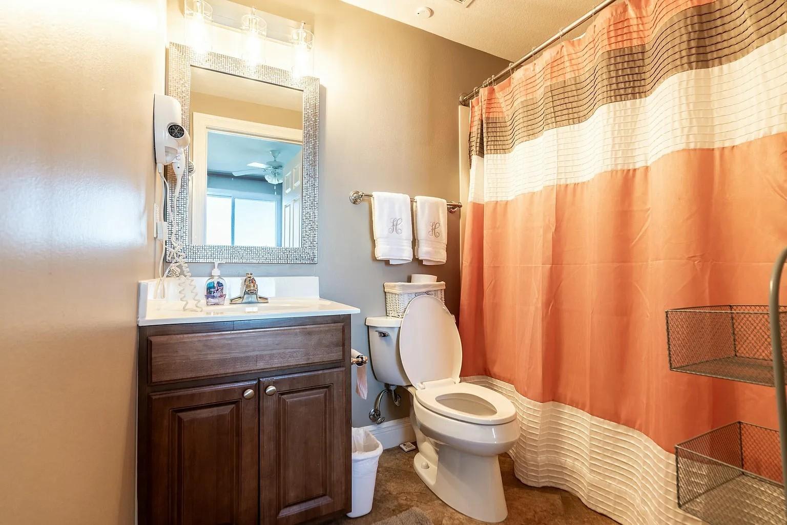 2nd bathroom