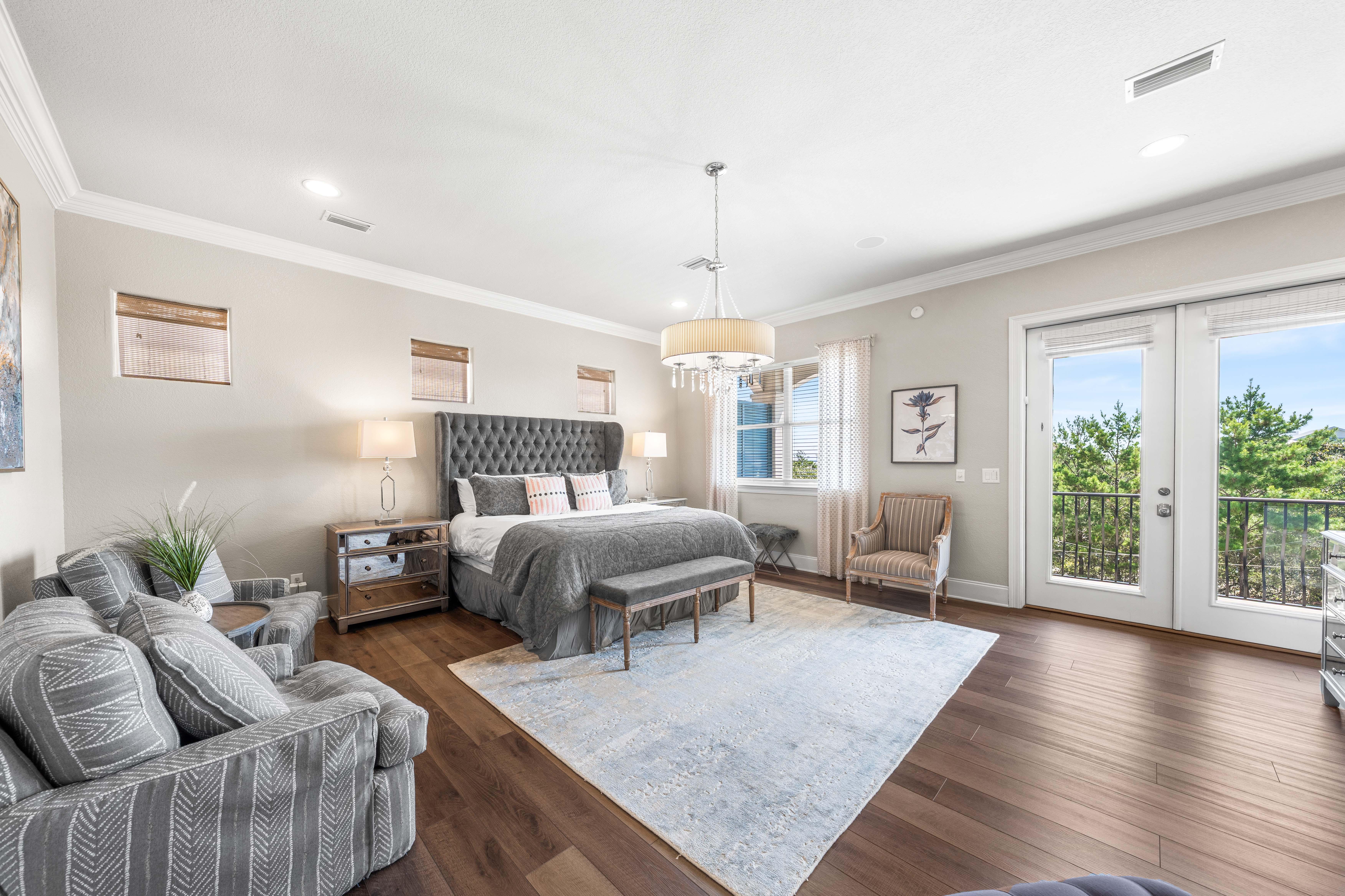 2nd Floor King Bedroom with Full Bathroom and Private Balcony