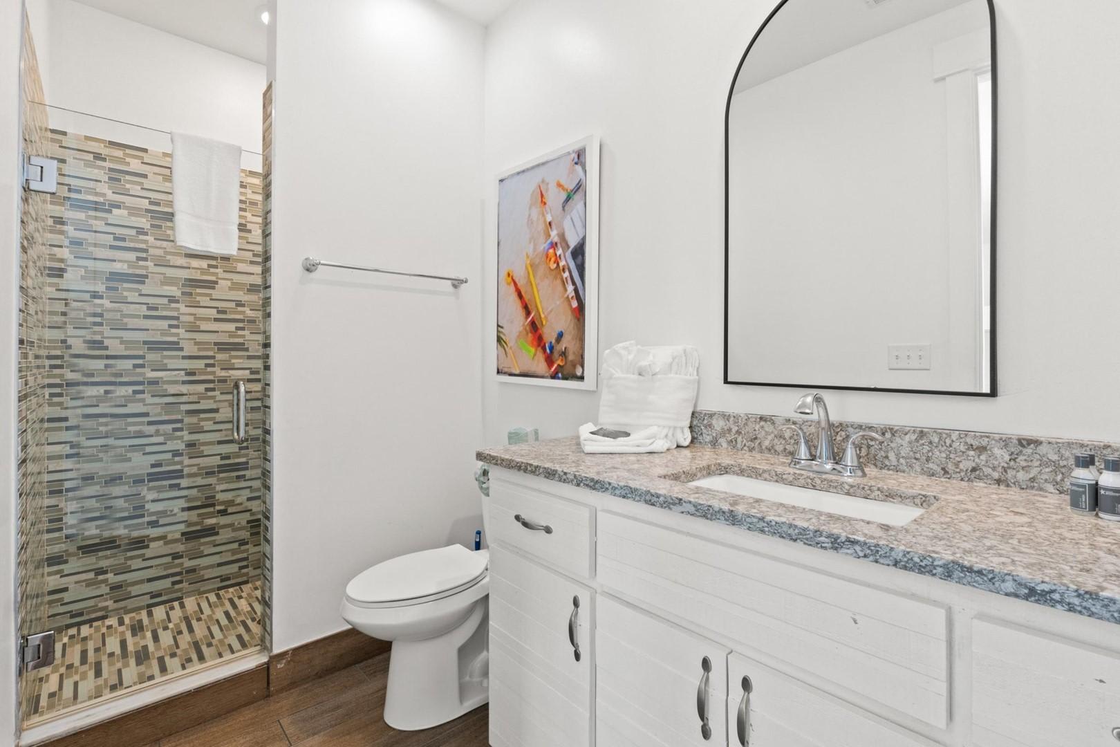 Photo #176 Photo #176